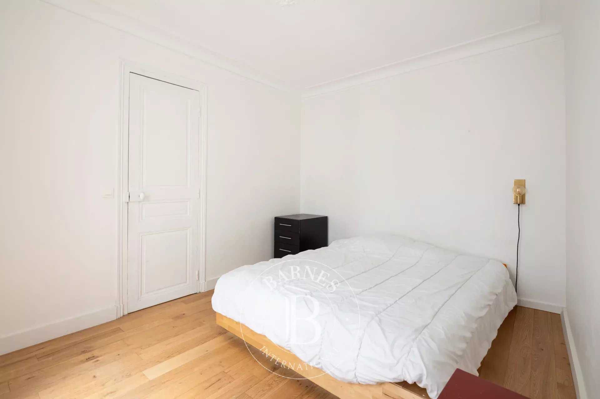 Paris  - Piso 3 Cuartos 2 Habitaciones