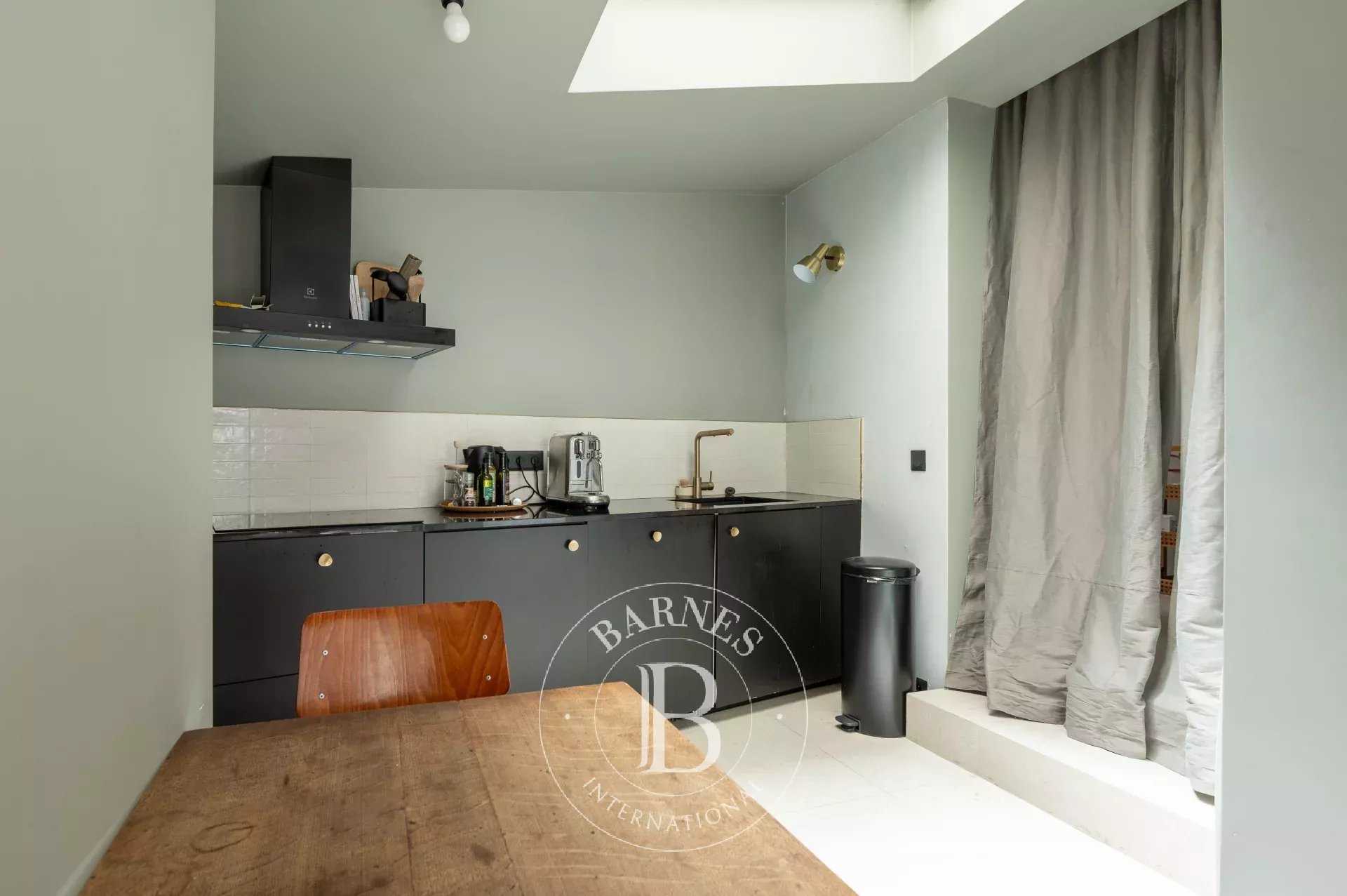 Paris  - Piso 1 Cuarto