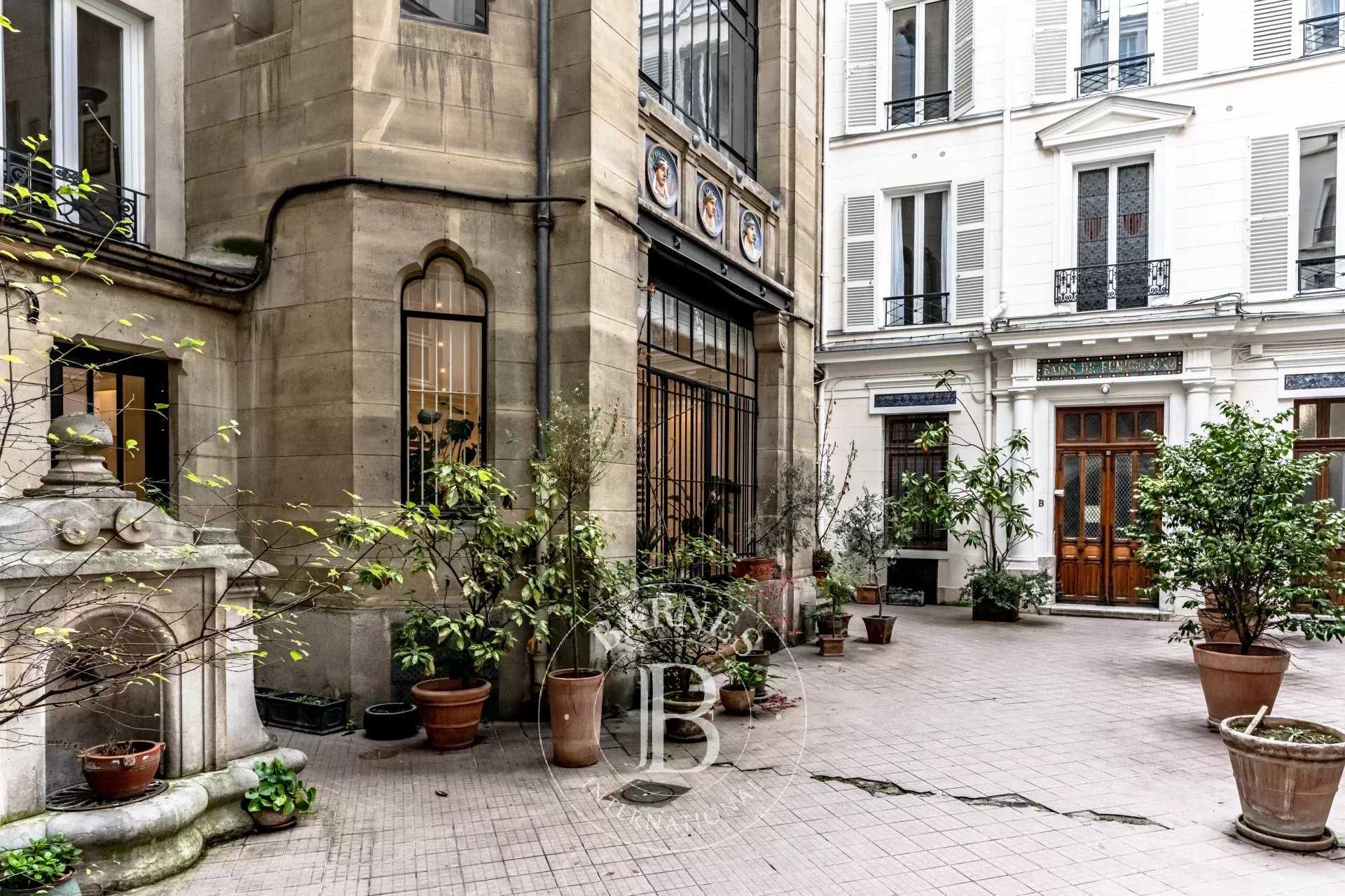 Paris  - Apartment 2 Bedrooms