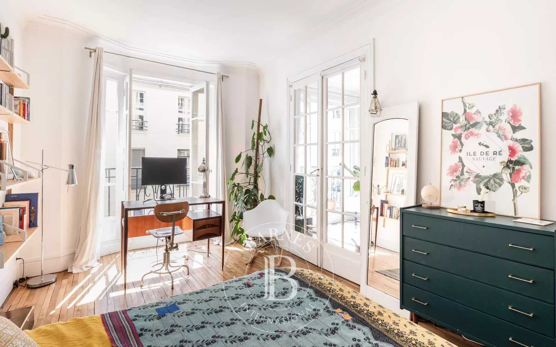 Paris  - Appartement 2 Pi&egrave;ces, 1 Chambre