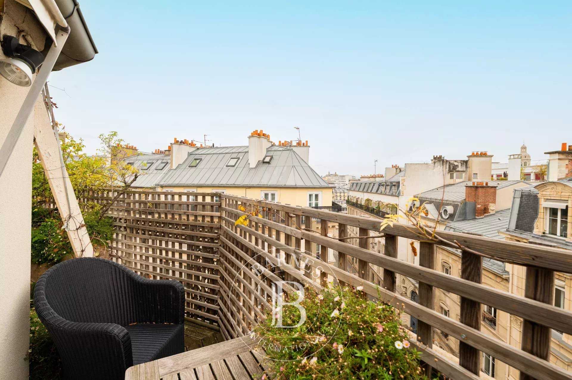 Paris  - Apartment 3 Bedrooms