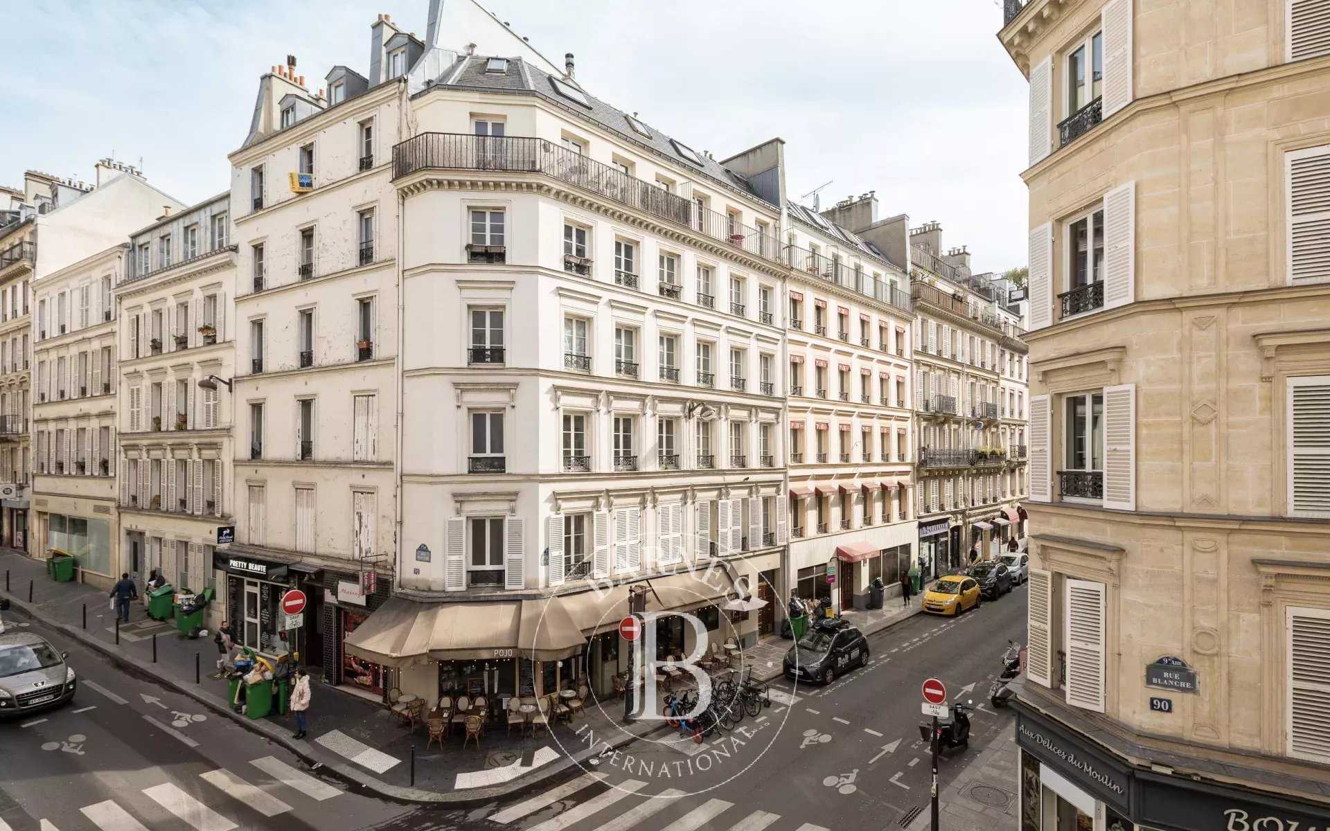Paris  - Apartment 4 Bedrooms