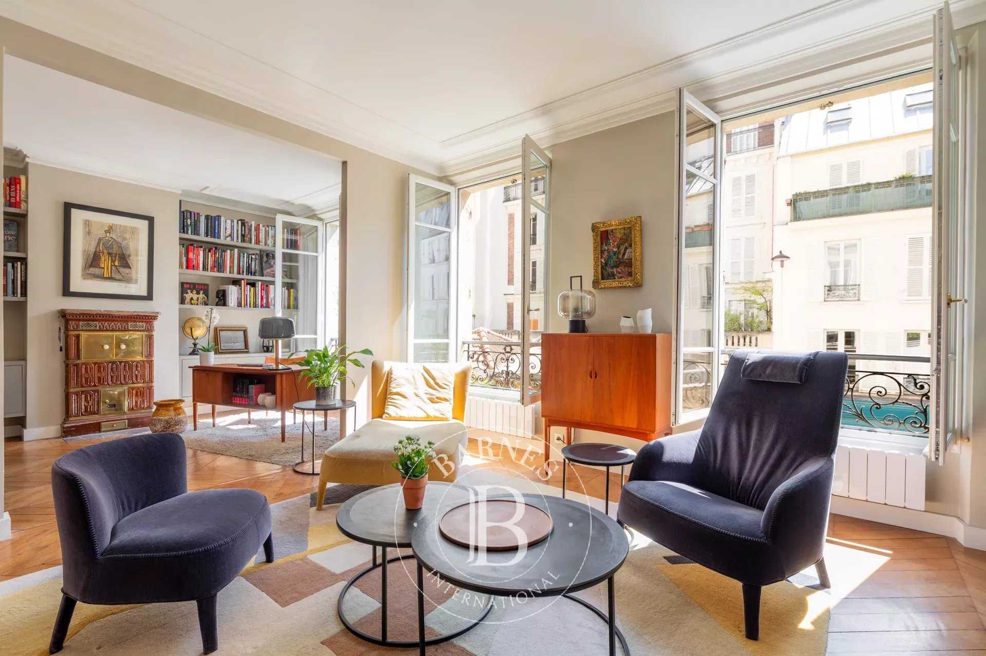 Paris  - Apartment 2 Bedrooms