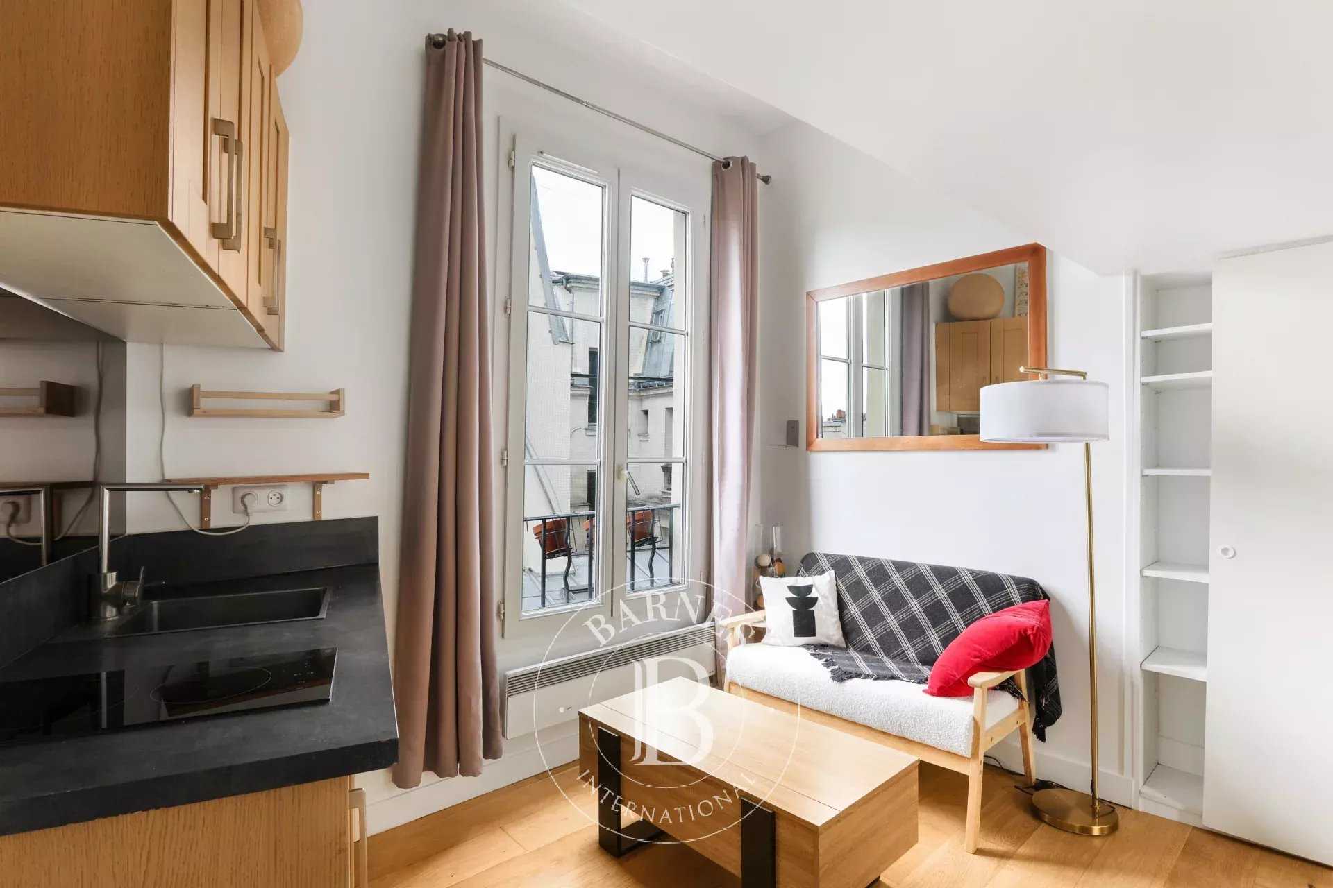 Paris  - Piso 1 Cuarto