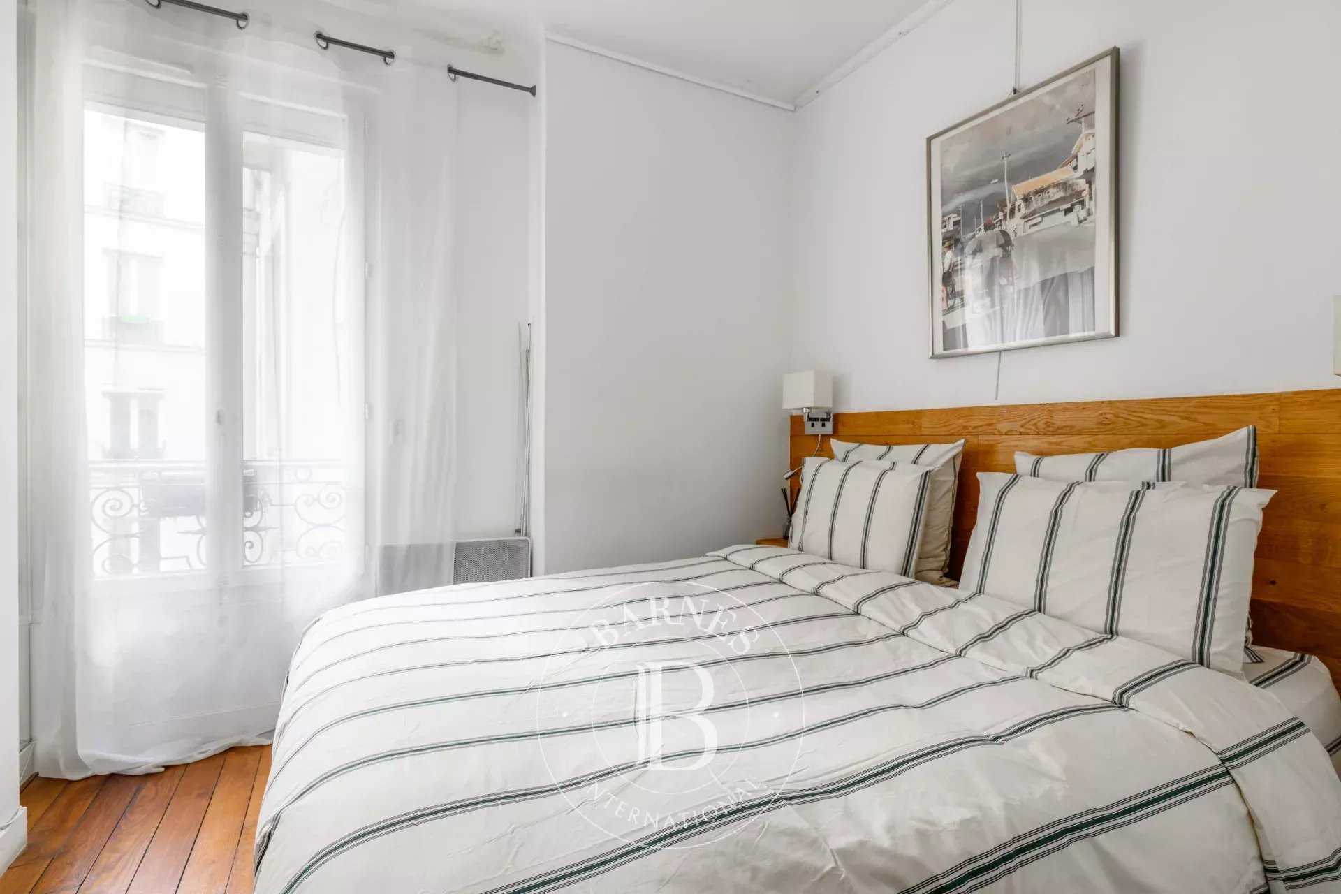 Paris  - Appartement 4 Pièces 2 Chambres