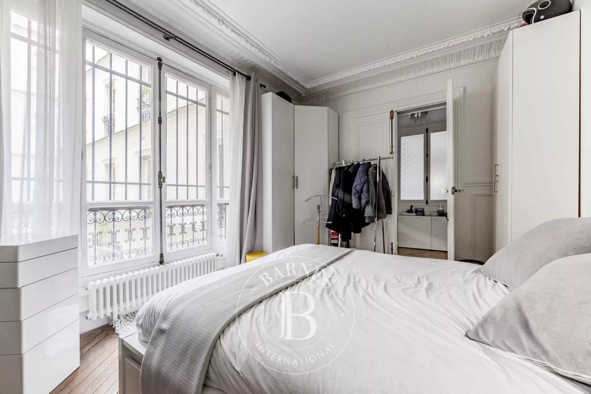 Paris  - Apartment 3 Bedrooms