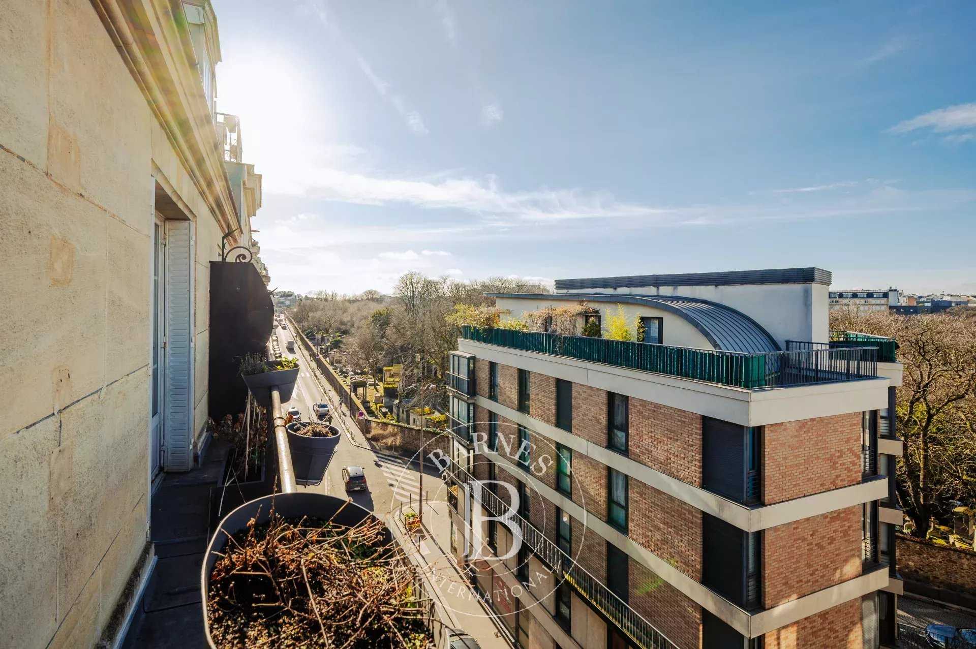 Paris  - Appartement 2 Pi&egrave;ces, 1 Chambre