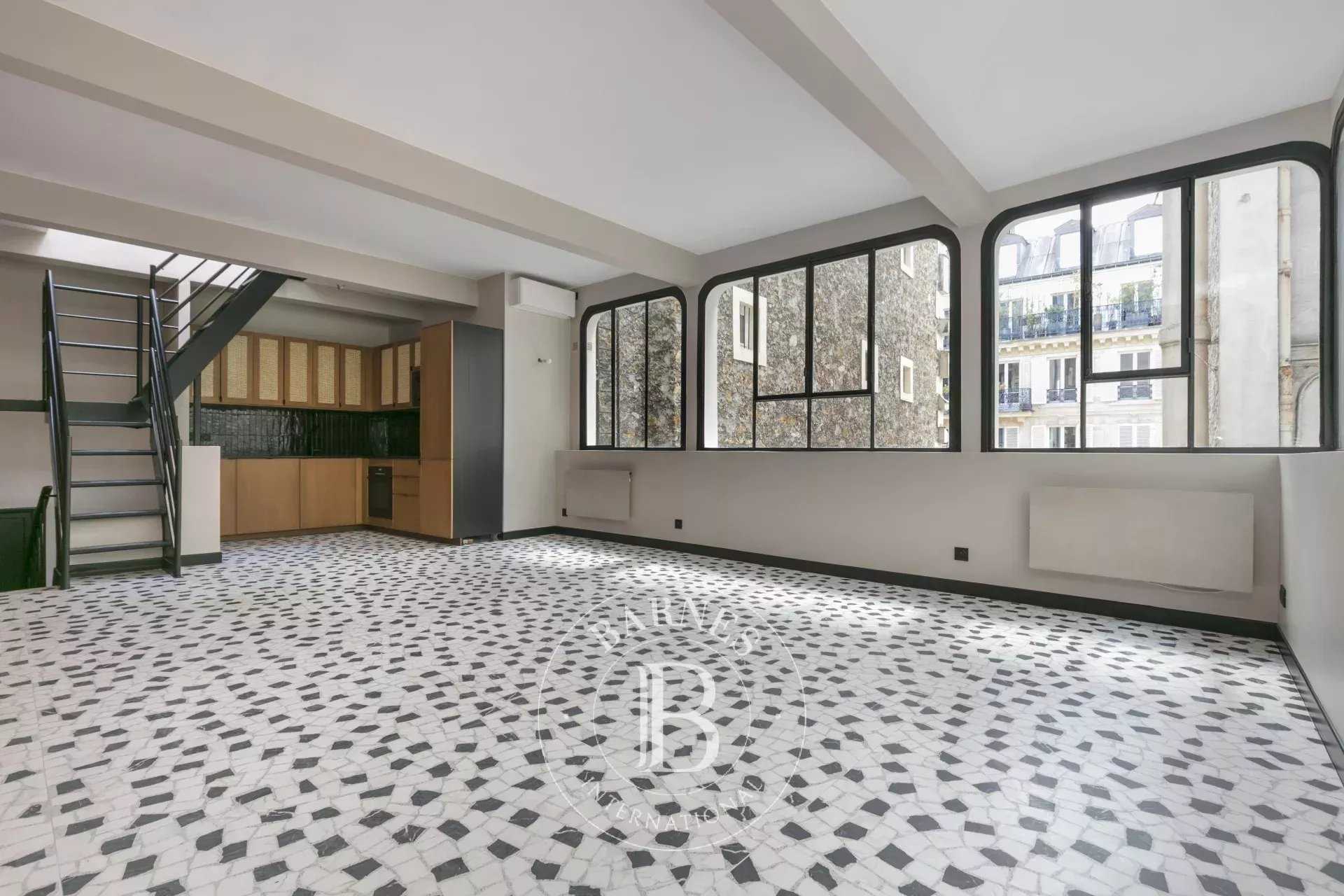 Paris  - Apartment 4 Bedrooms