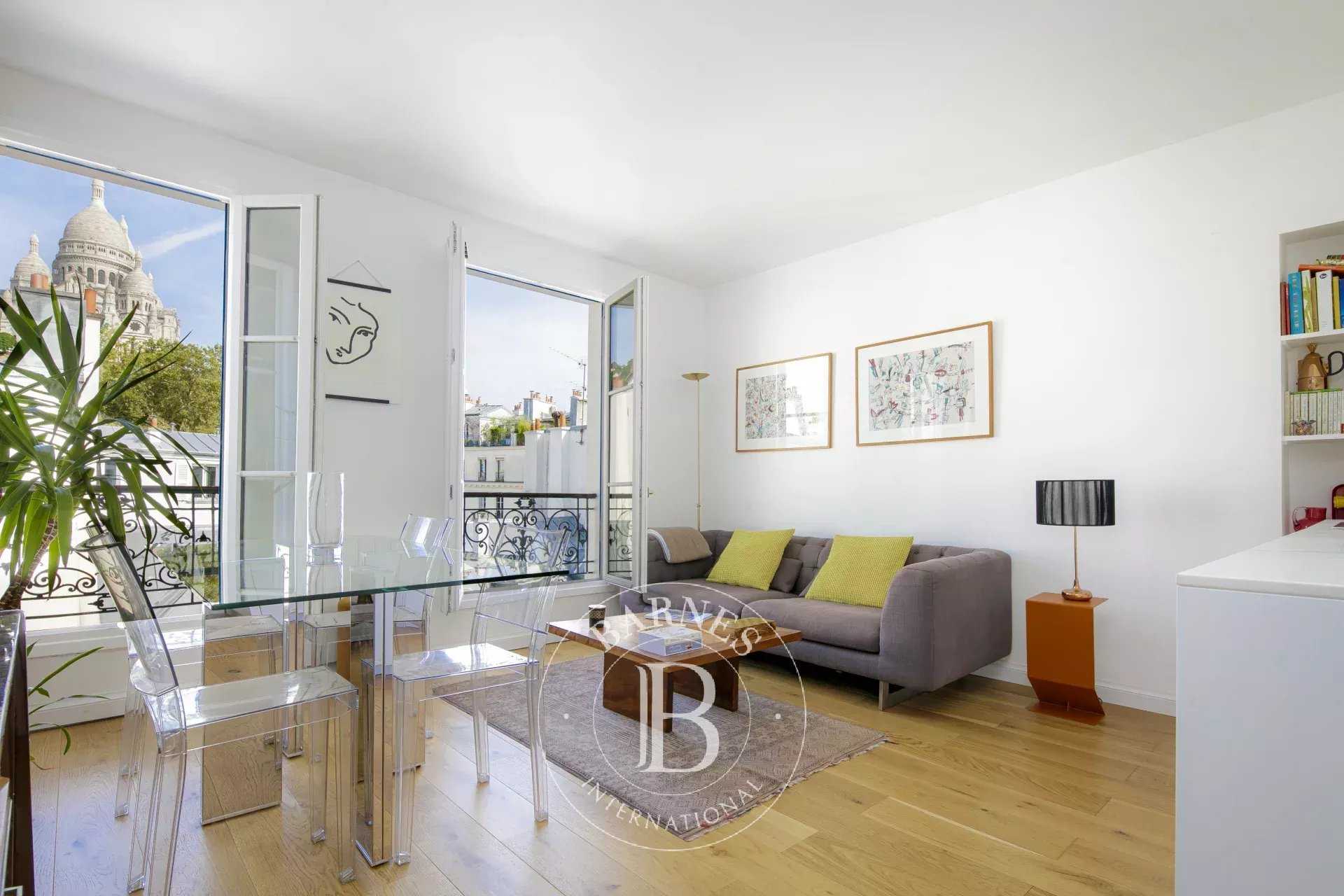 Apartment Paris 75018  -  ref 86401701 (picture 2)