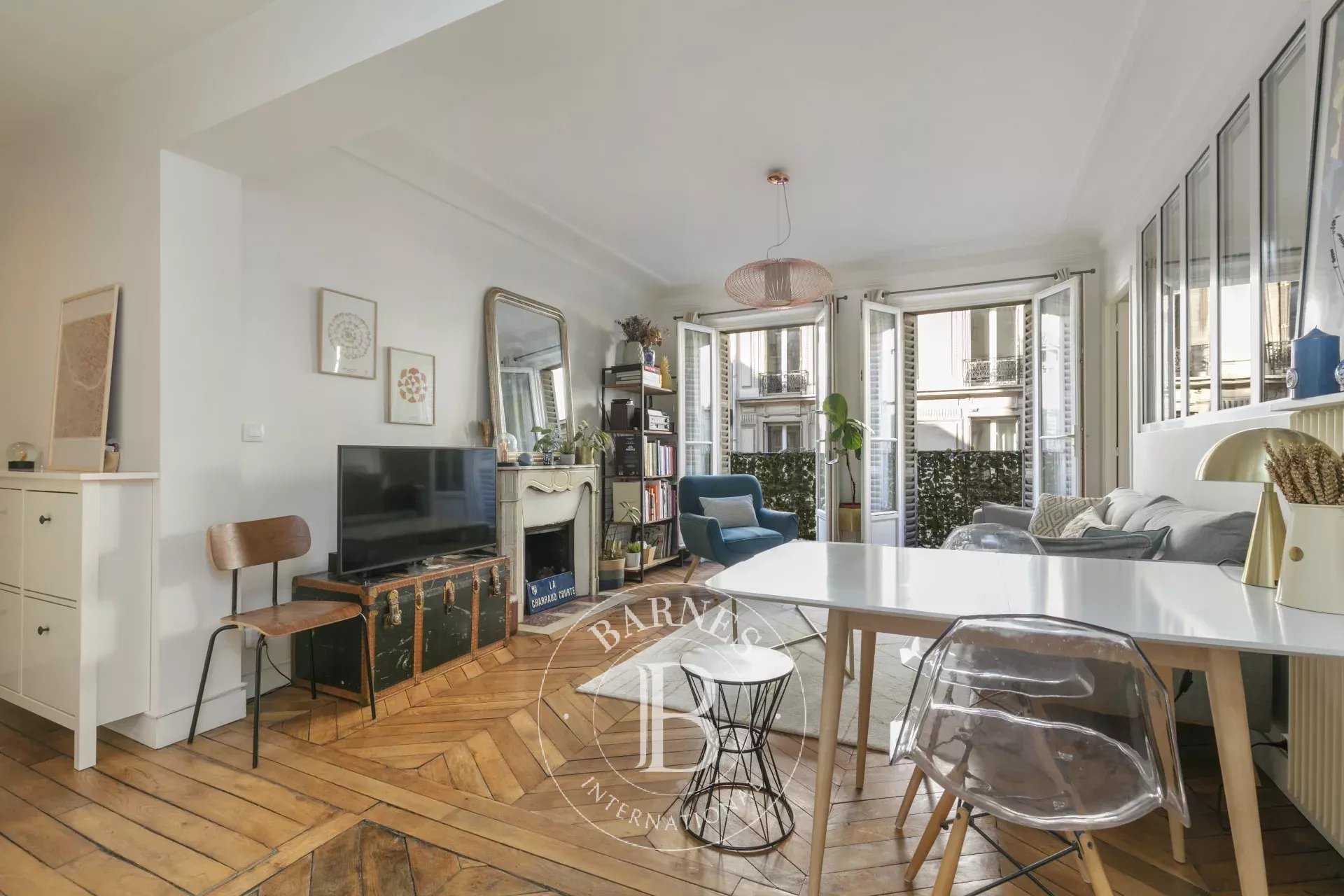 Piso Paris 75009  -  ref 8176918 (picture 2)