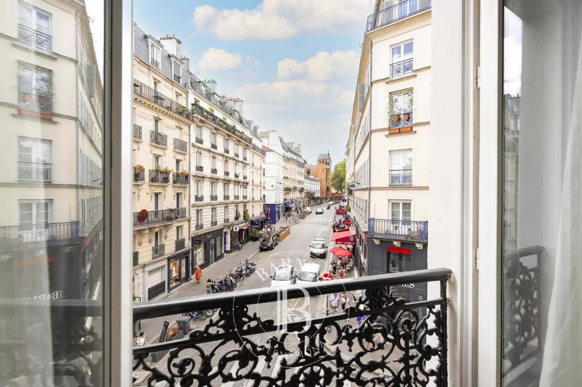 Apartment Paris 75018  -  ref 83042238 (picture 3)
