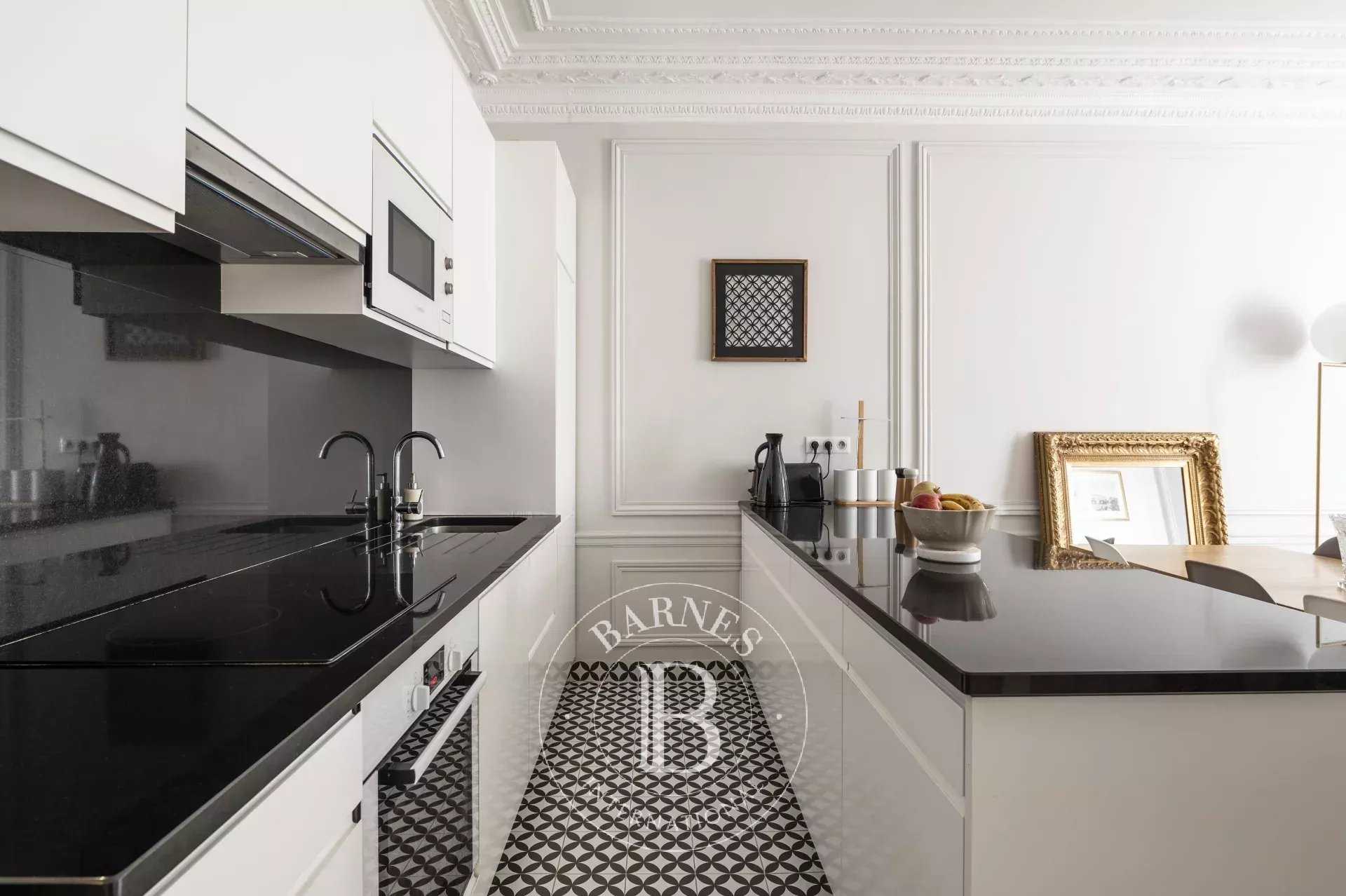 Appartement Paris 75009  -  ref 82615641 (picture 3)