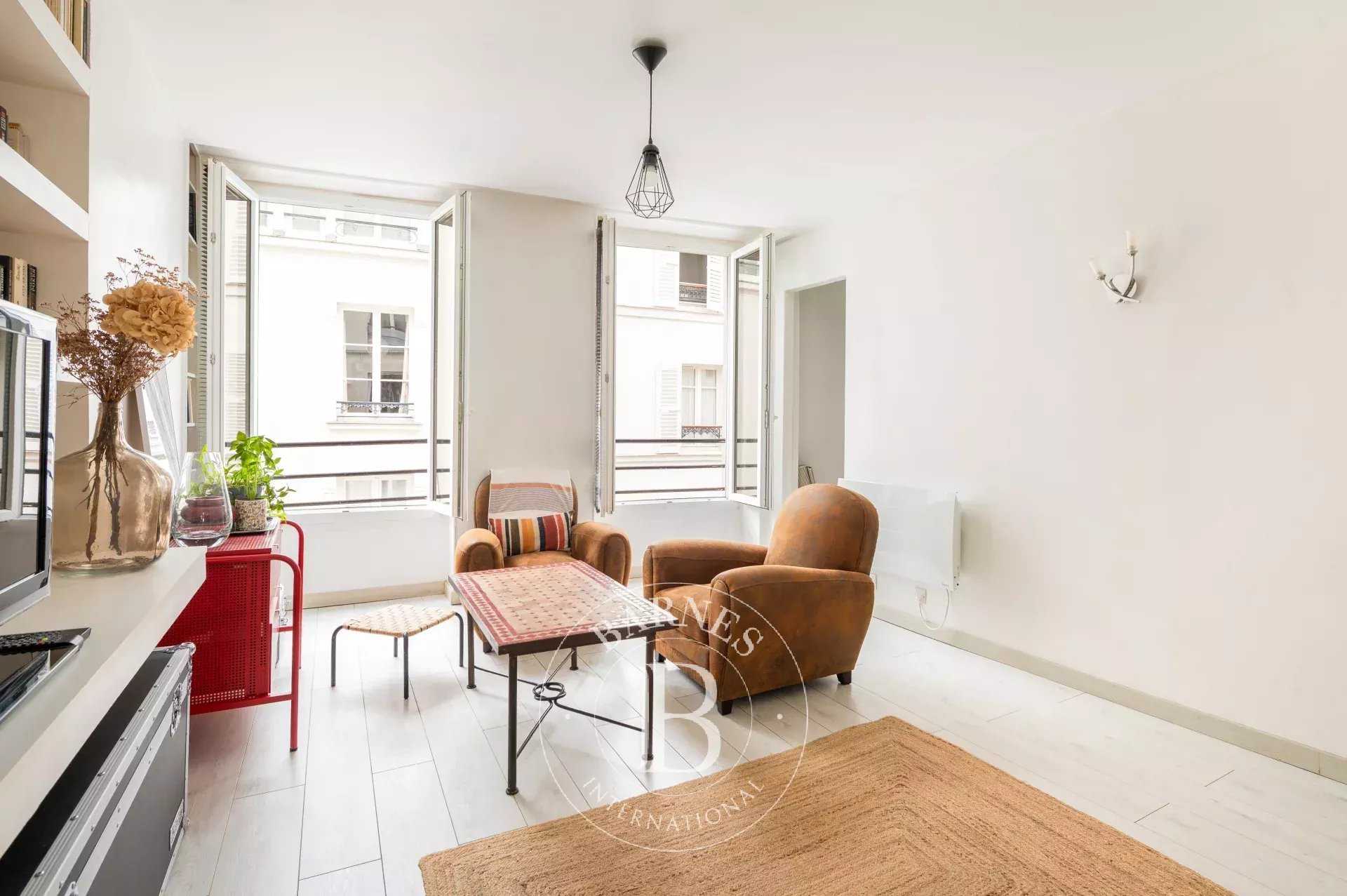 Apartment Paris 75018  -  ref 86193139 (picture 3)