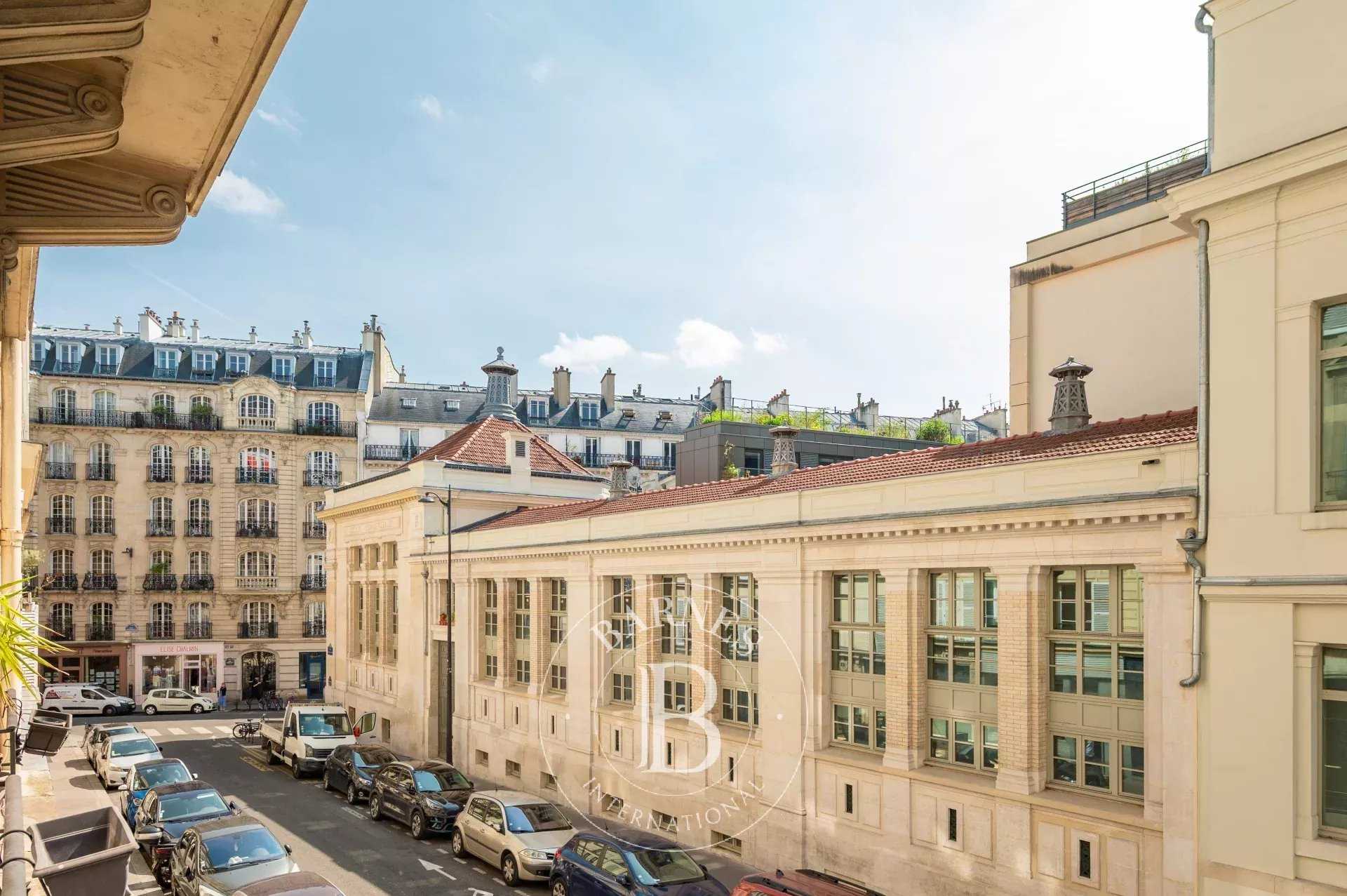 Appartement Paris 75009  -  ref 85972422 (picture 3)