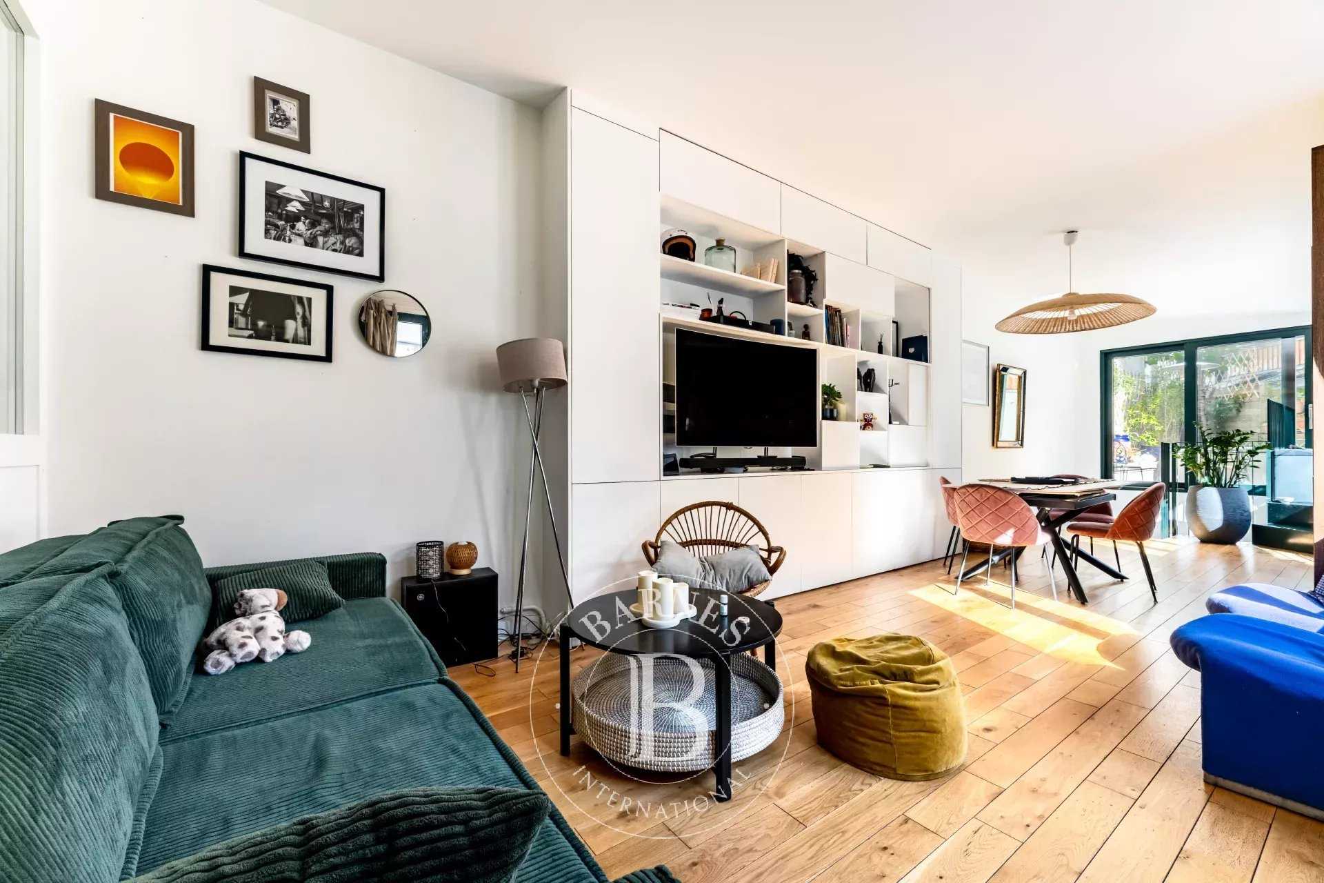 Appartement Paris 75018  -  ref 85959501 (picture 1)