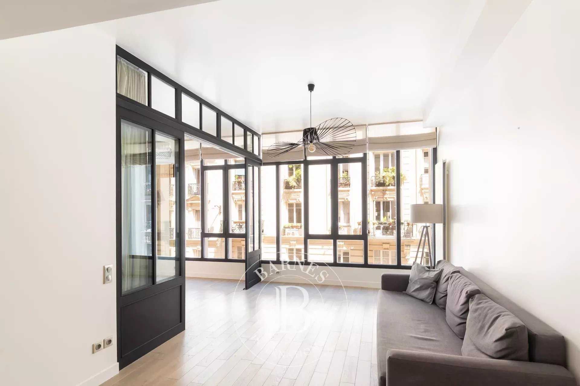 Appartement Paris 75018  -  ref 86101515 (picture 2)