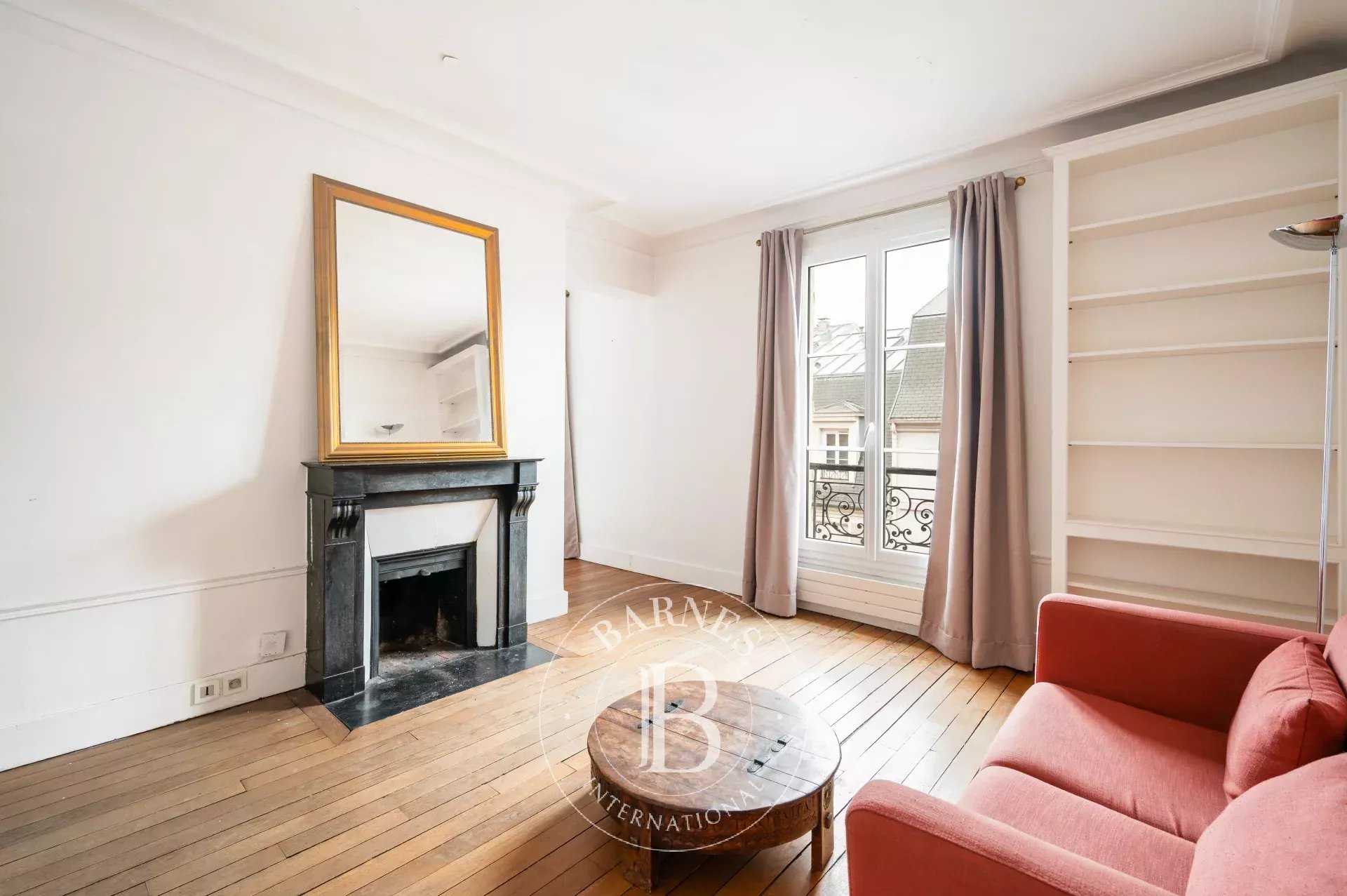 Appartement Paris 75018  -  ref 86640480 (picture 1)