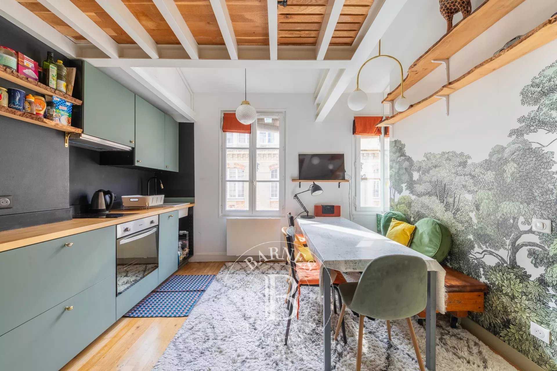 Apartment Paris 75018  -  ref 85676954 (picture 2)