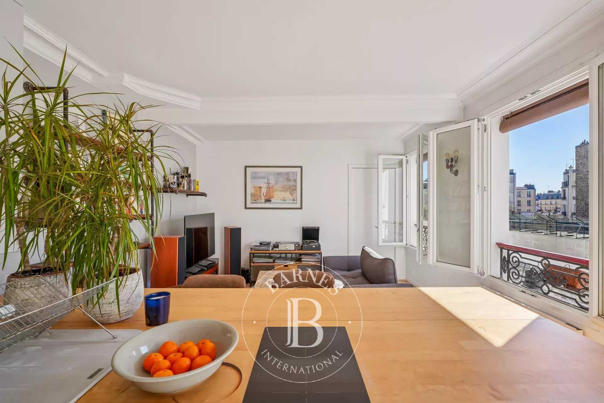 Piso Paris 75018  -  ref 86793476 (picture 1)