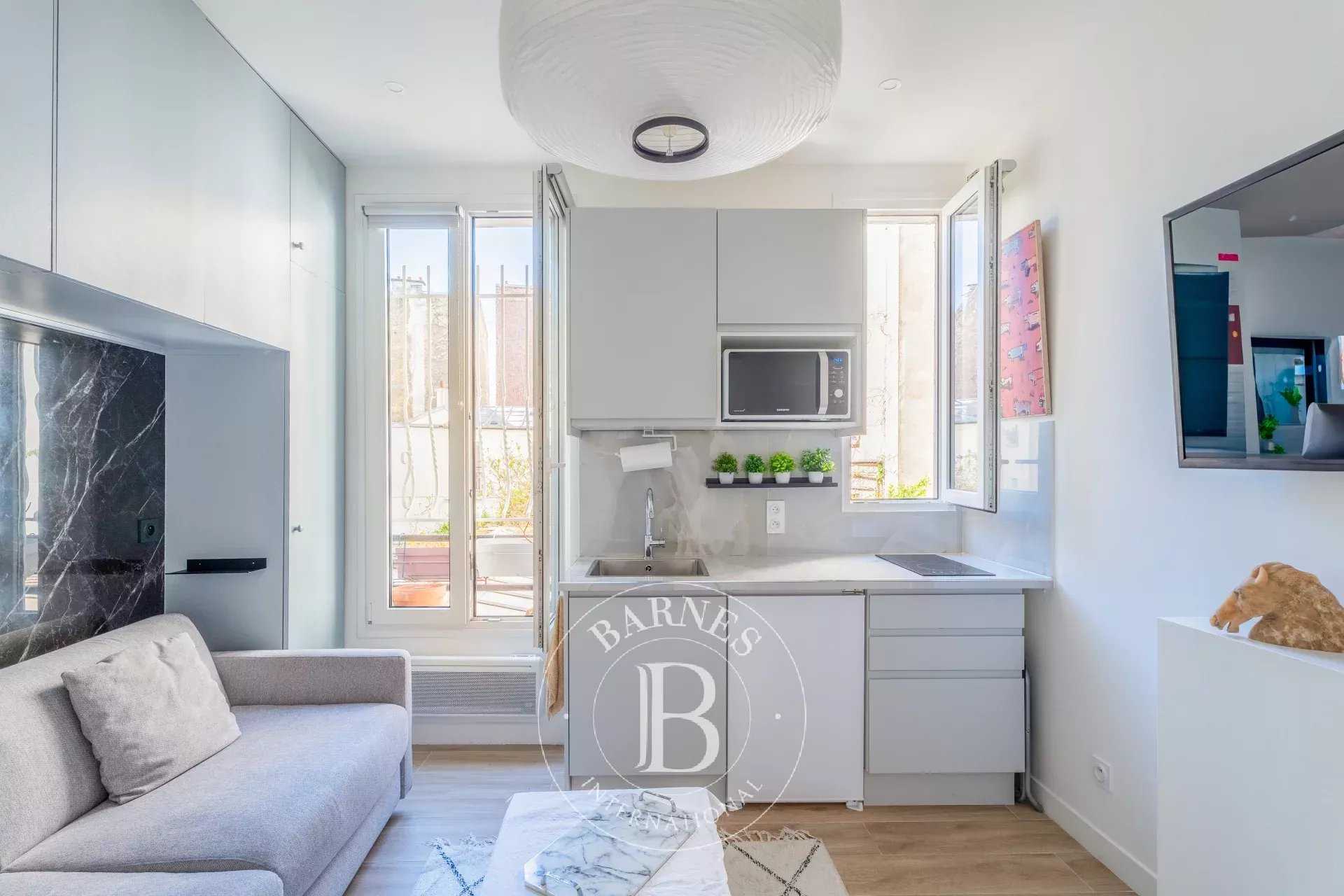 Apartment Paris 75018  -  ref 85773750 (picture 3)