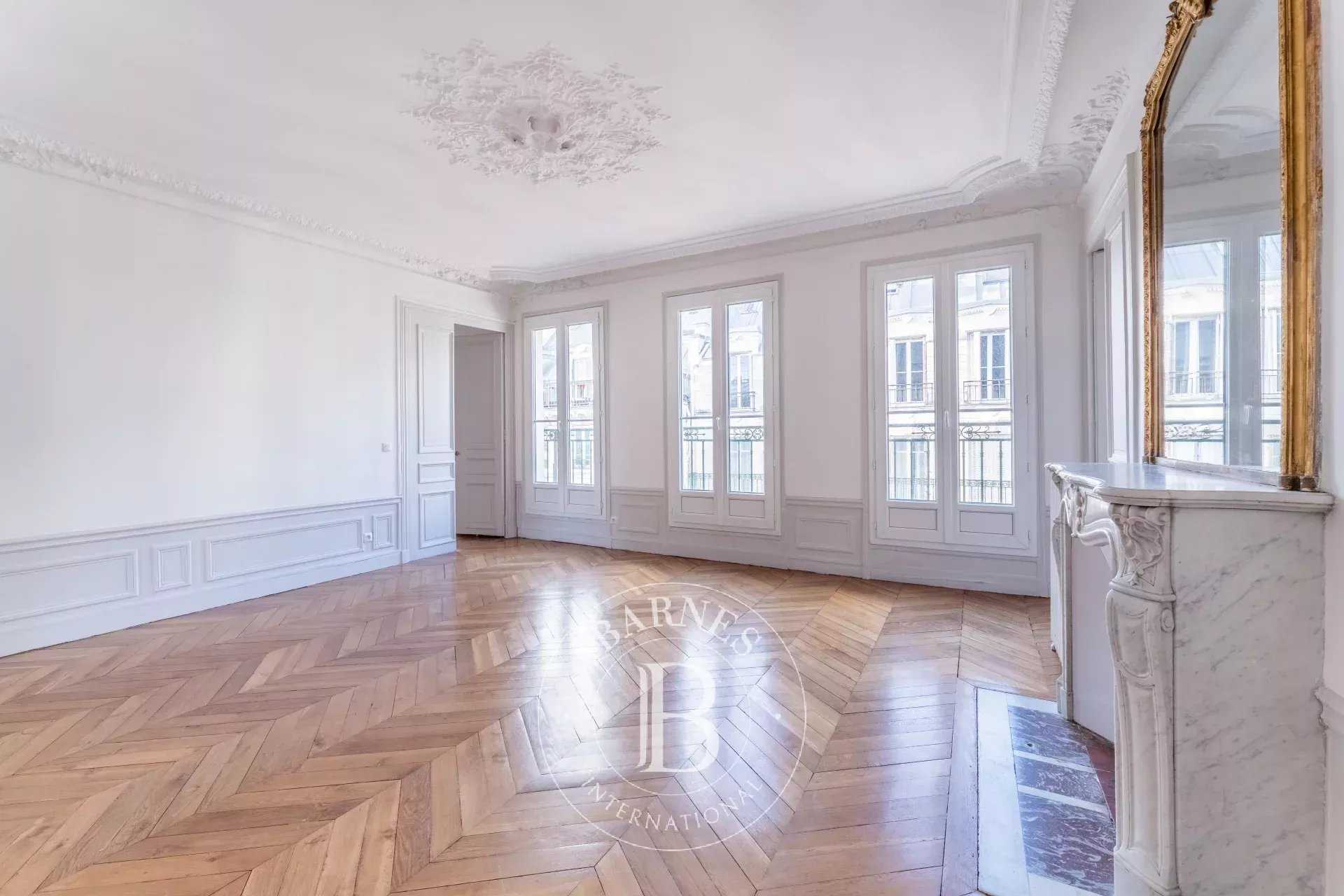 Appartement Paris 75009  -  ref 7709235 (picture 3)