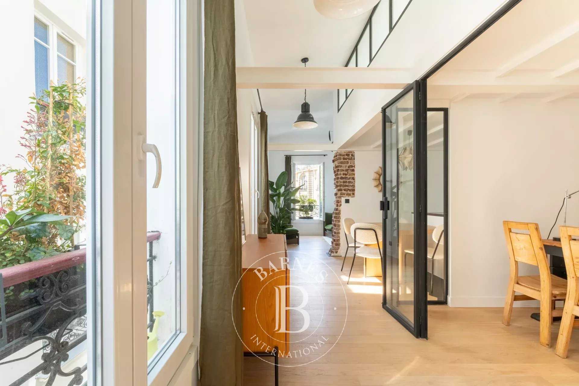 Apartment Paris 75018  -  ref 82659066 (picture 1)