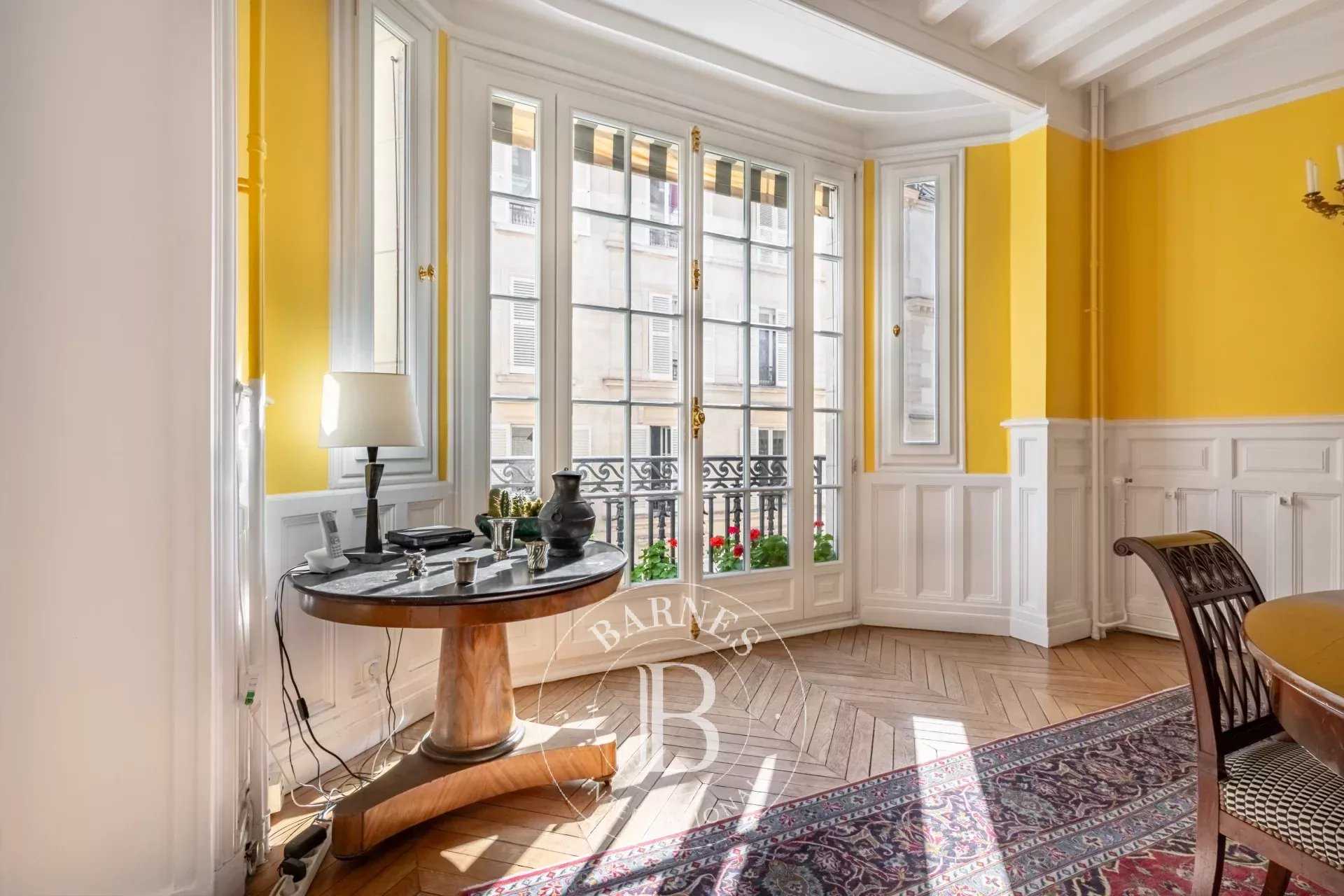 Apartment Paris 75009  -  ref 85828351 (picture 1)