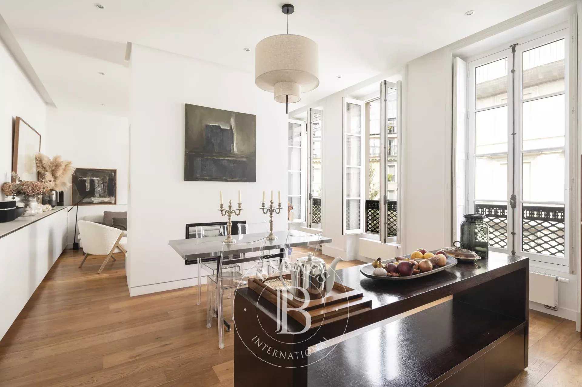 Piso Paris 75009  -  ref 84655444 (picture 2)