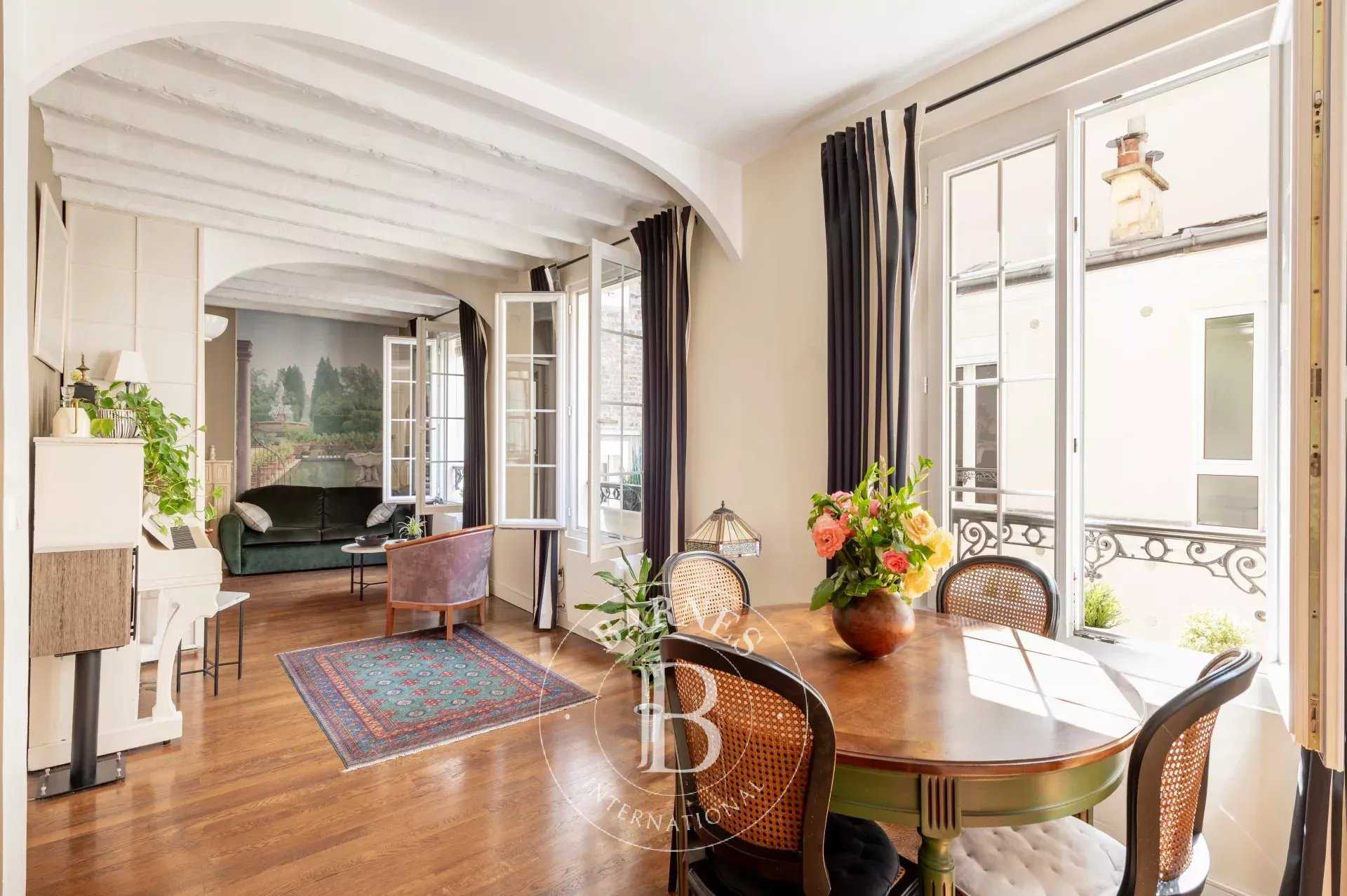 Piso Paris 75018  -  ref 86050220 (picture 1)