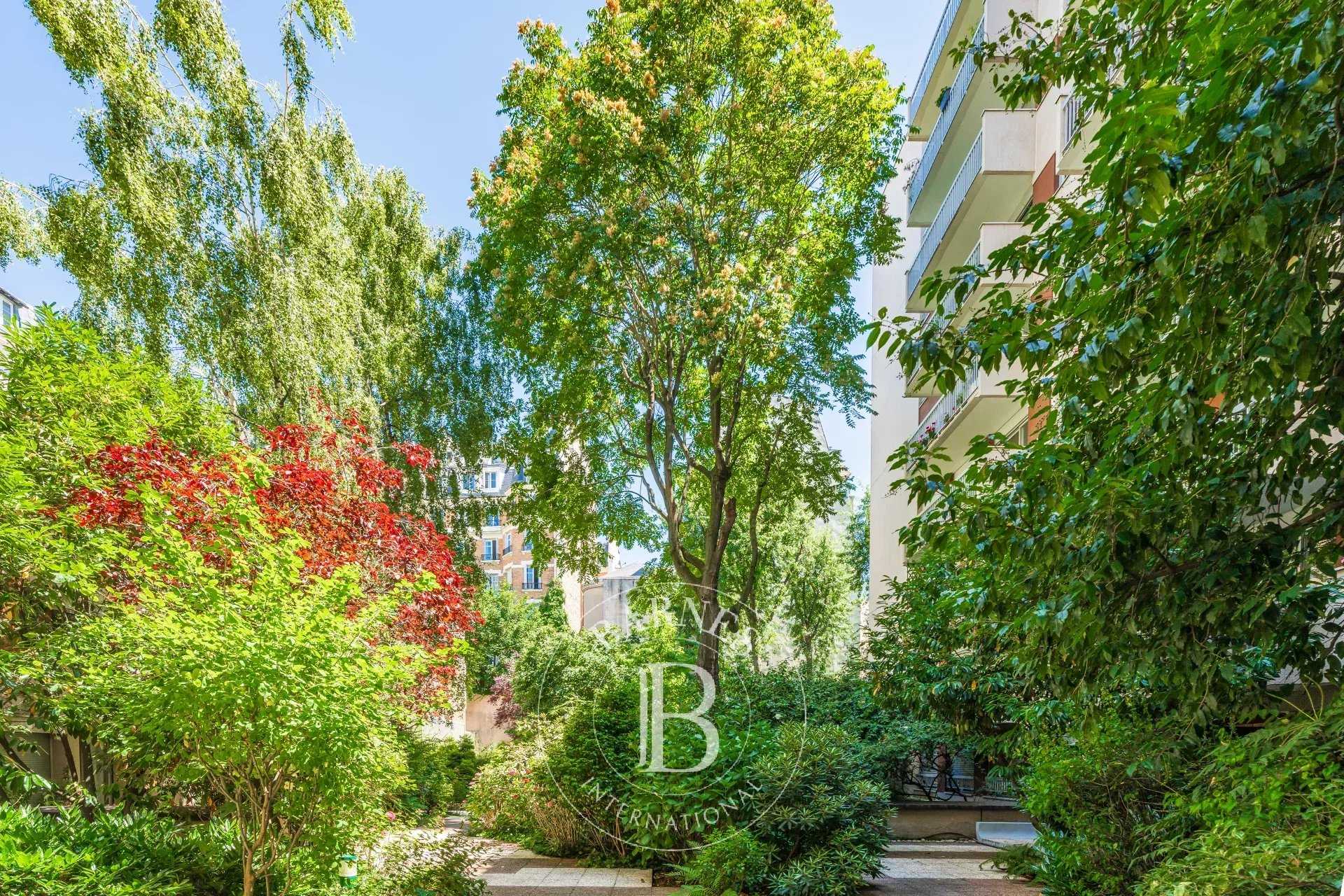 Appartement Paris 75009  -  ref 86052685 (picture 2)