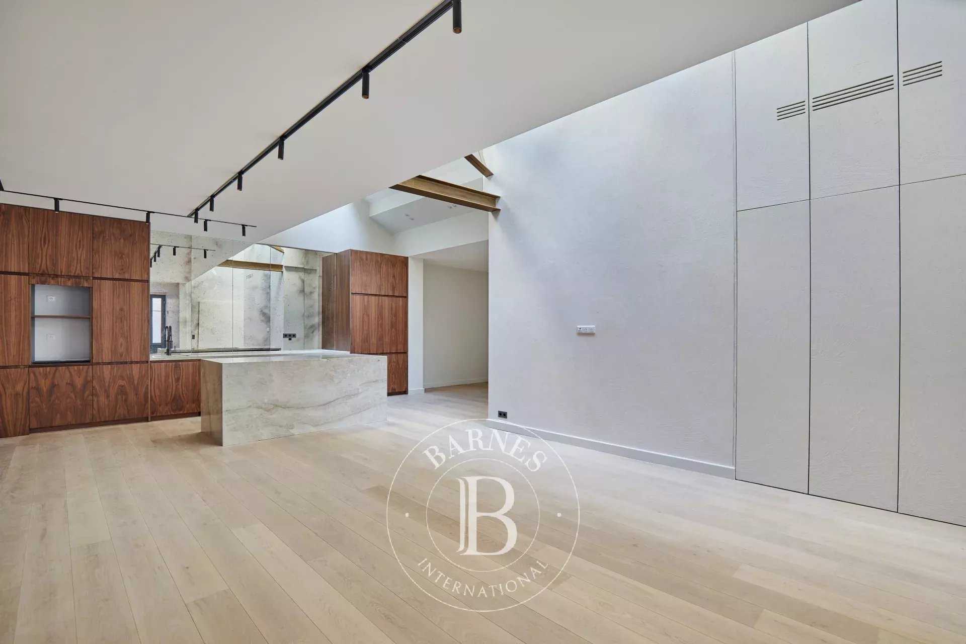 Apartment Paris 75018  -  ref 85409798 (picture 3)