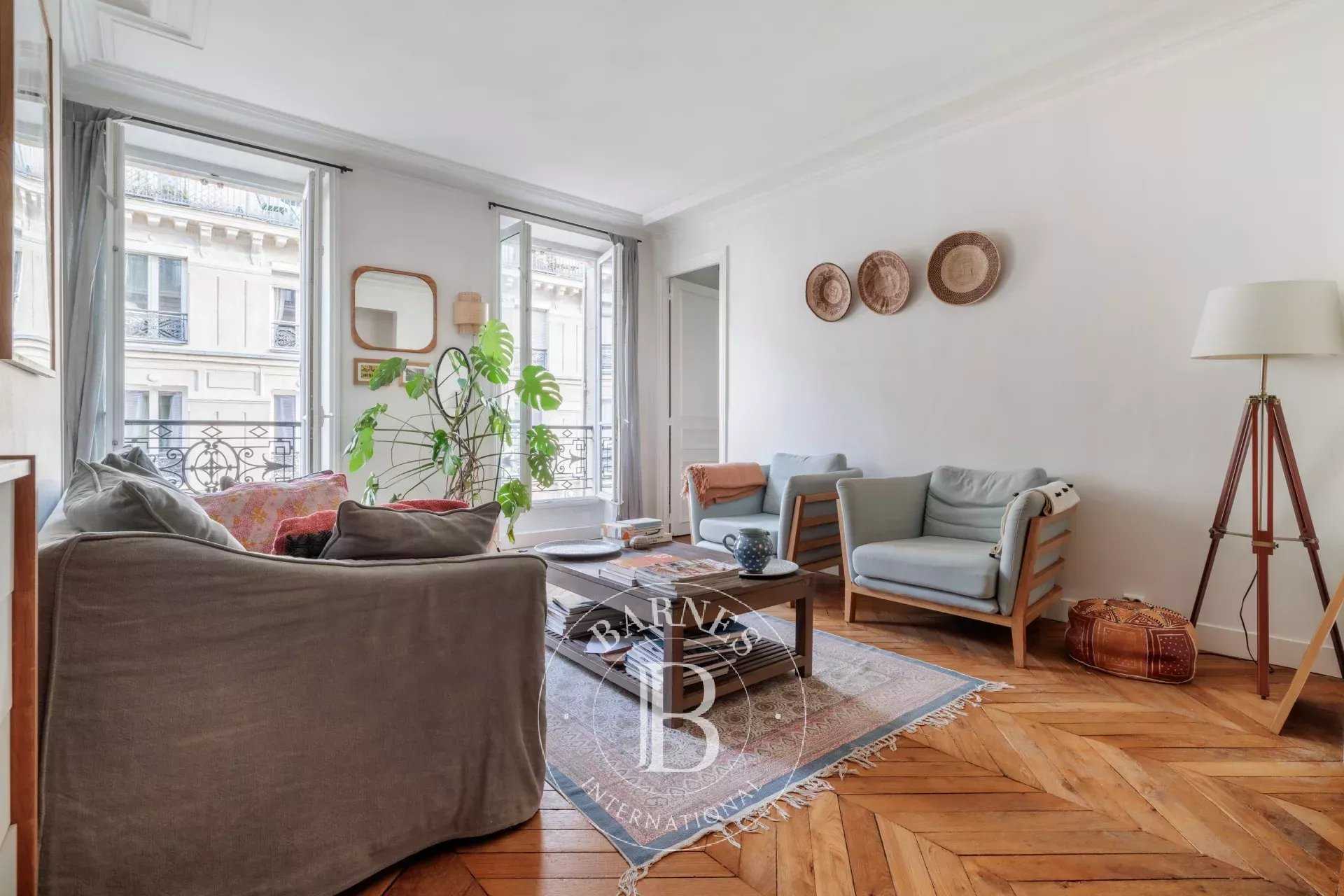 Piso Paris 75009  -  ref 84041357 (picture 1)
