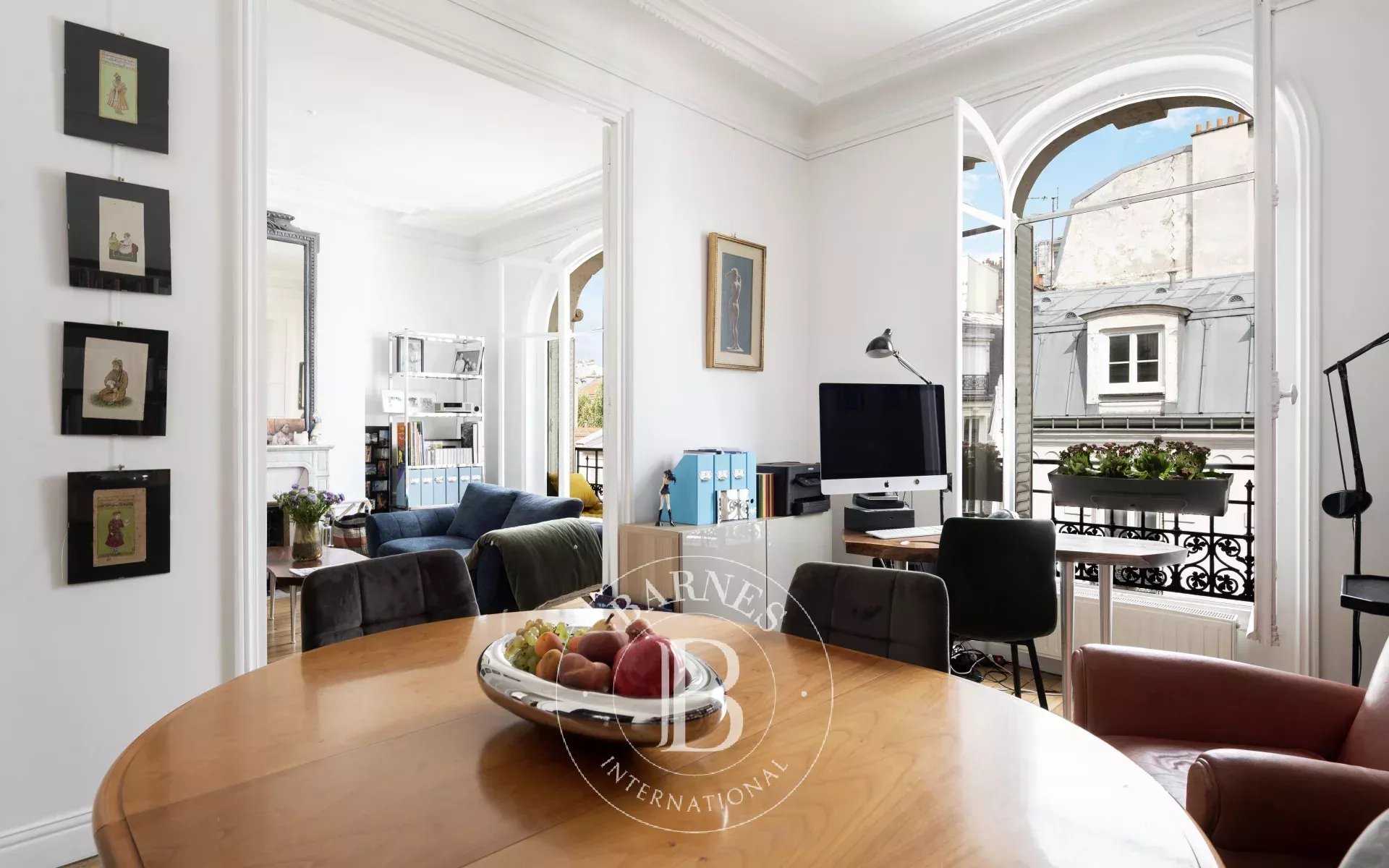 Apartment Paris 75018  -  ref 6004241 (picture 2)