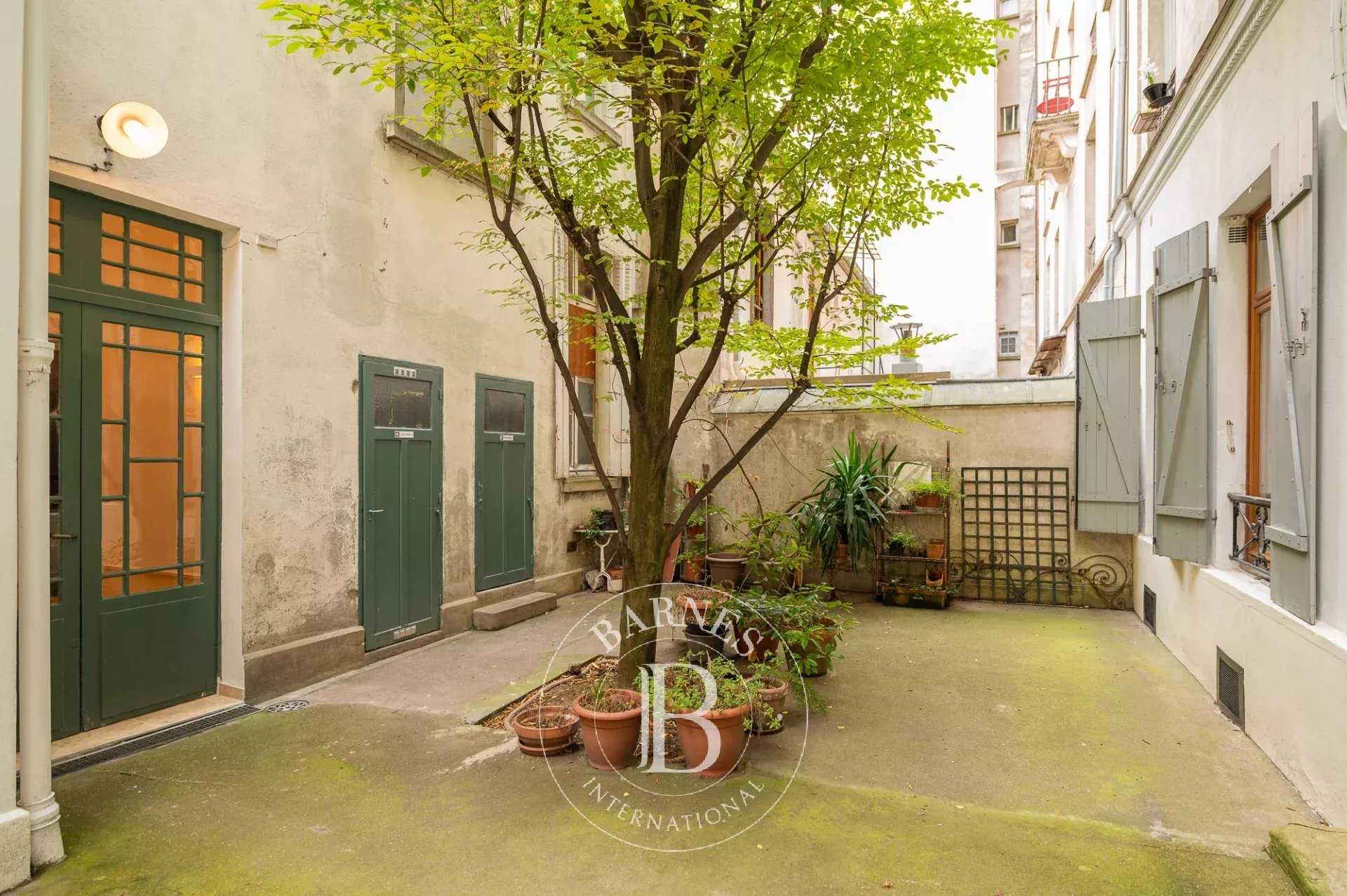 Appartement Paris 75018  -  ref 86195330 (picture 2)