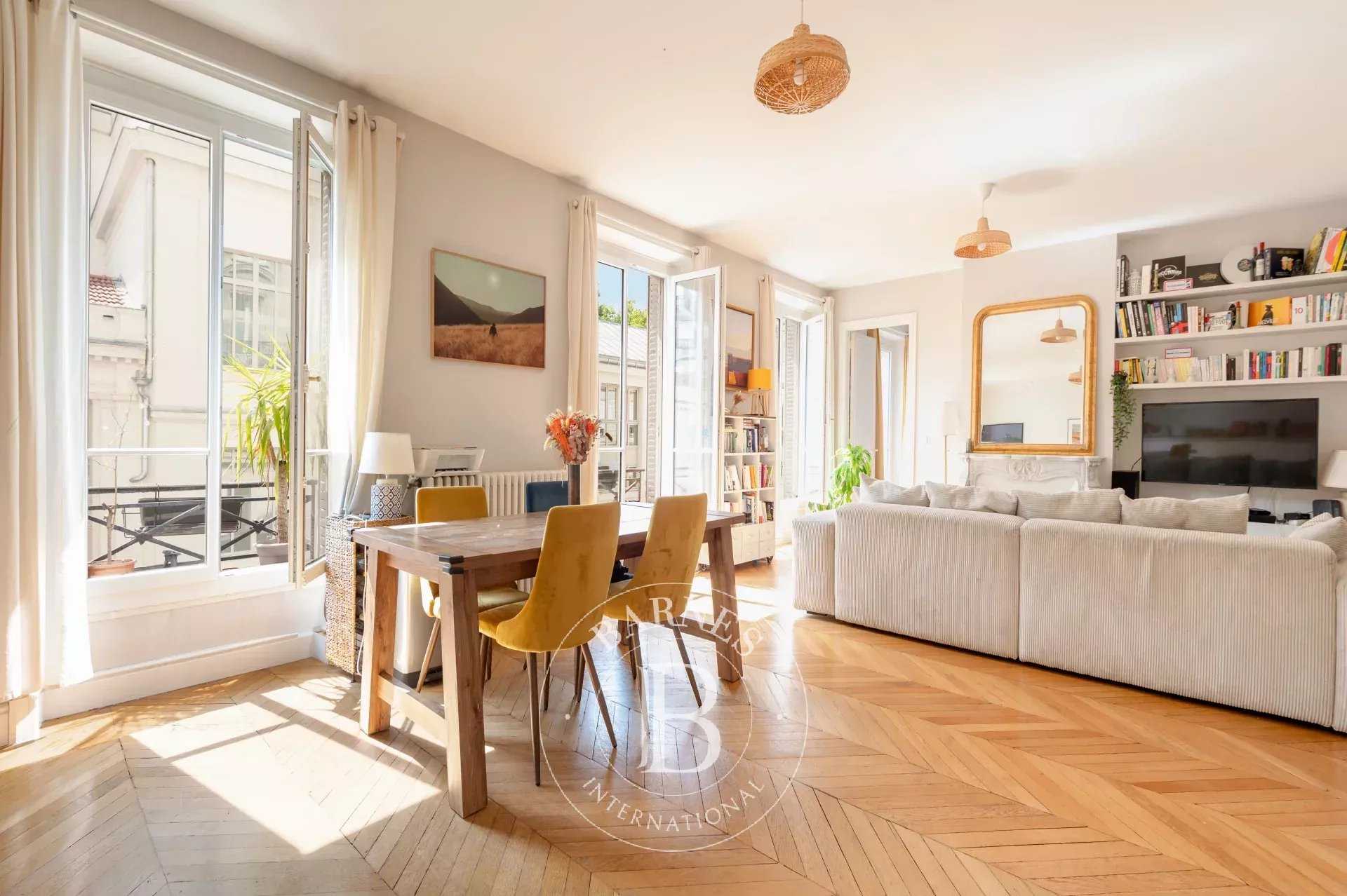 Appartement Paris 75009  -  ref 85972422 (picture 1)