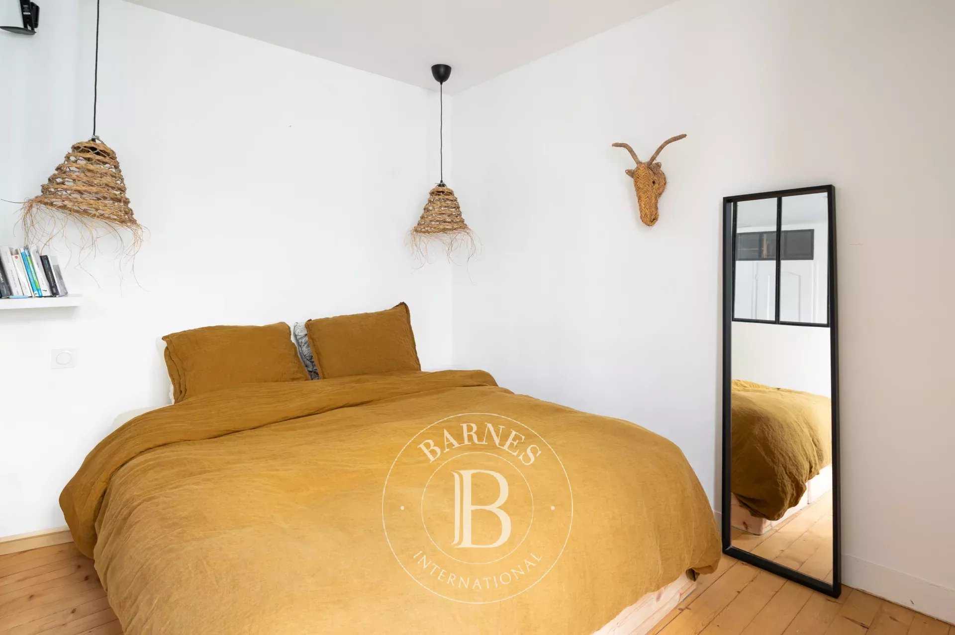 Appartement Paris 75018  -  ref 85959922 (picture 2)
