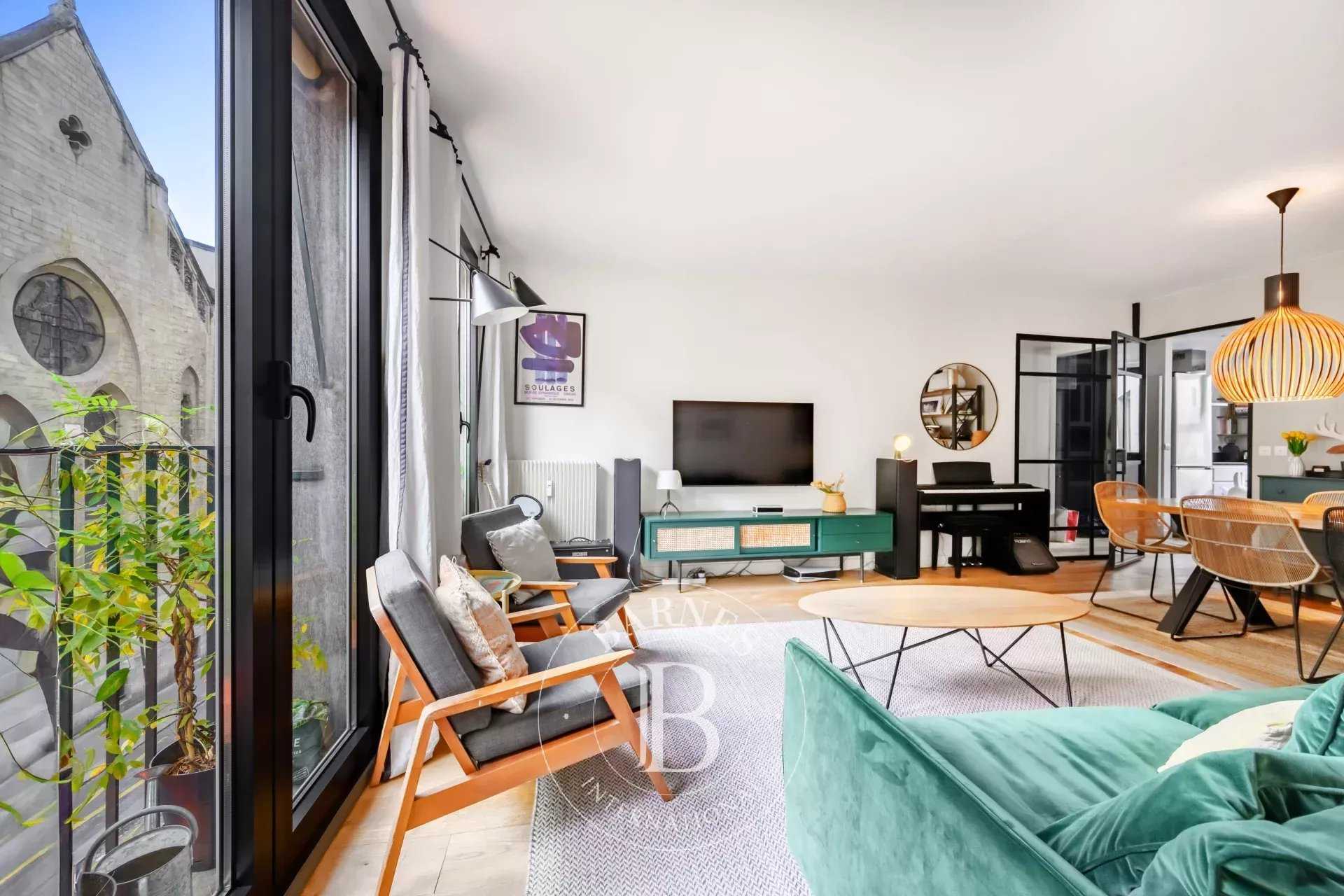 Apartment Paris 75018  -  ref 86438581 (picture 2)