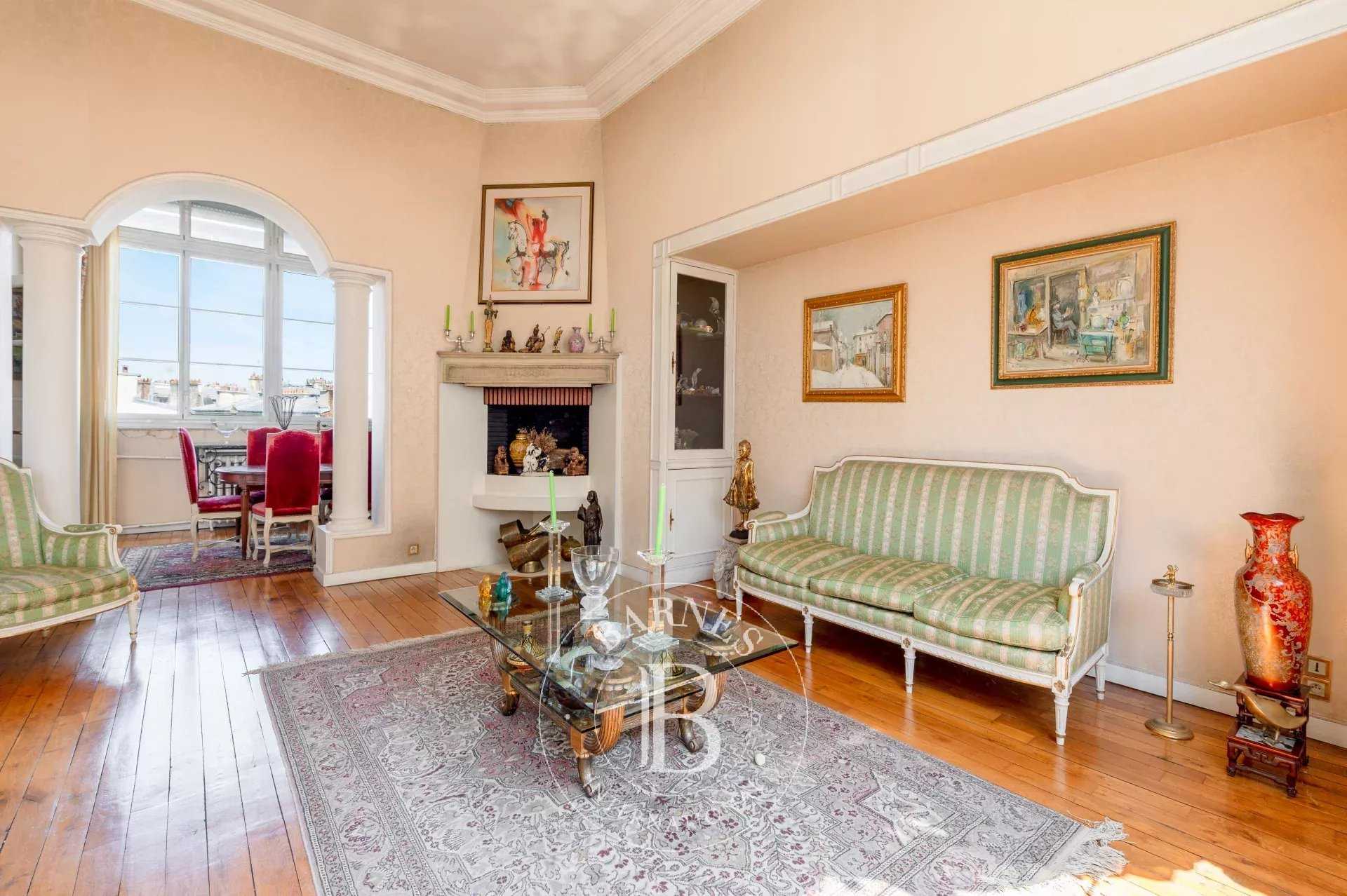 Apartment Paris 75018  -  ref 86072805 (picture 2)
