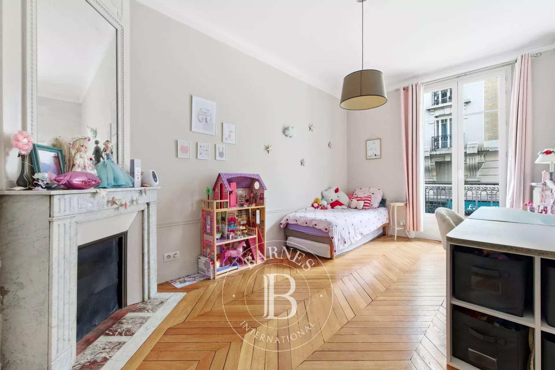 Paris  - Apartment 3 Bedrooms - picture 15