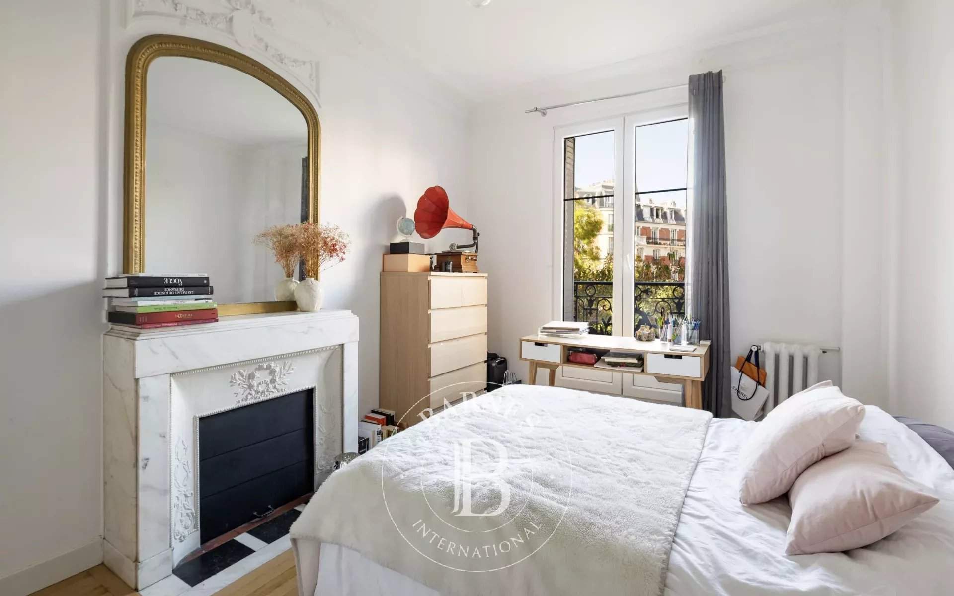Paris  - Apartment 3 Bedrooms - picture 16