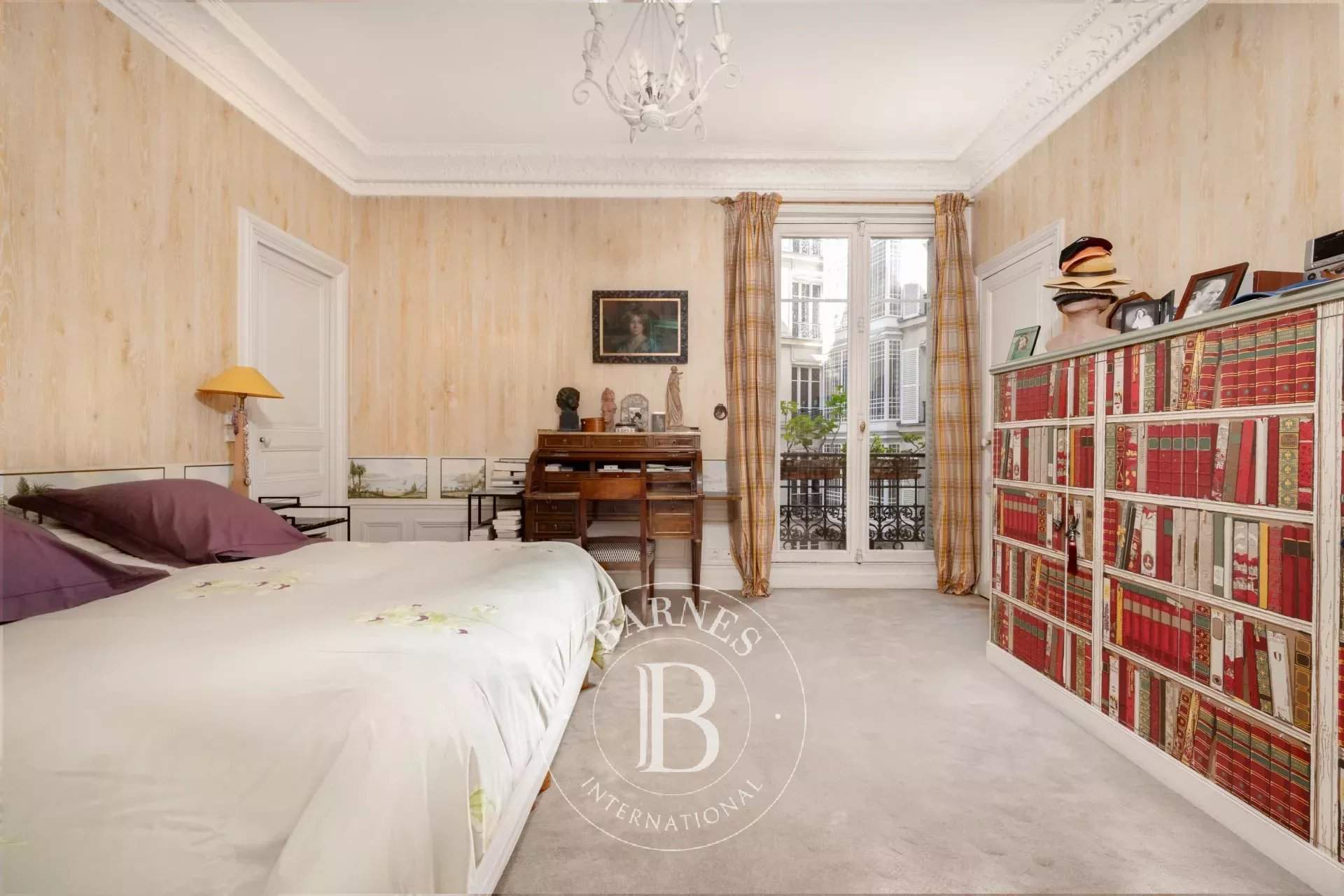 Paris  - Apartment 4 Bedrooms - picture 10