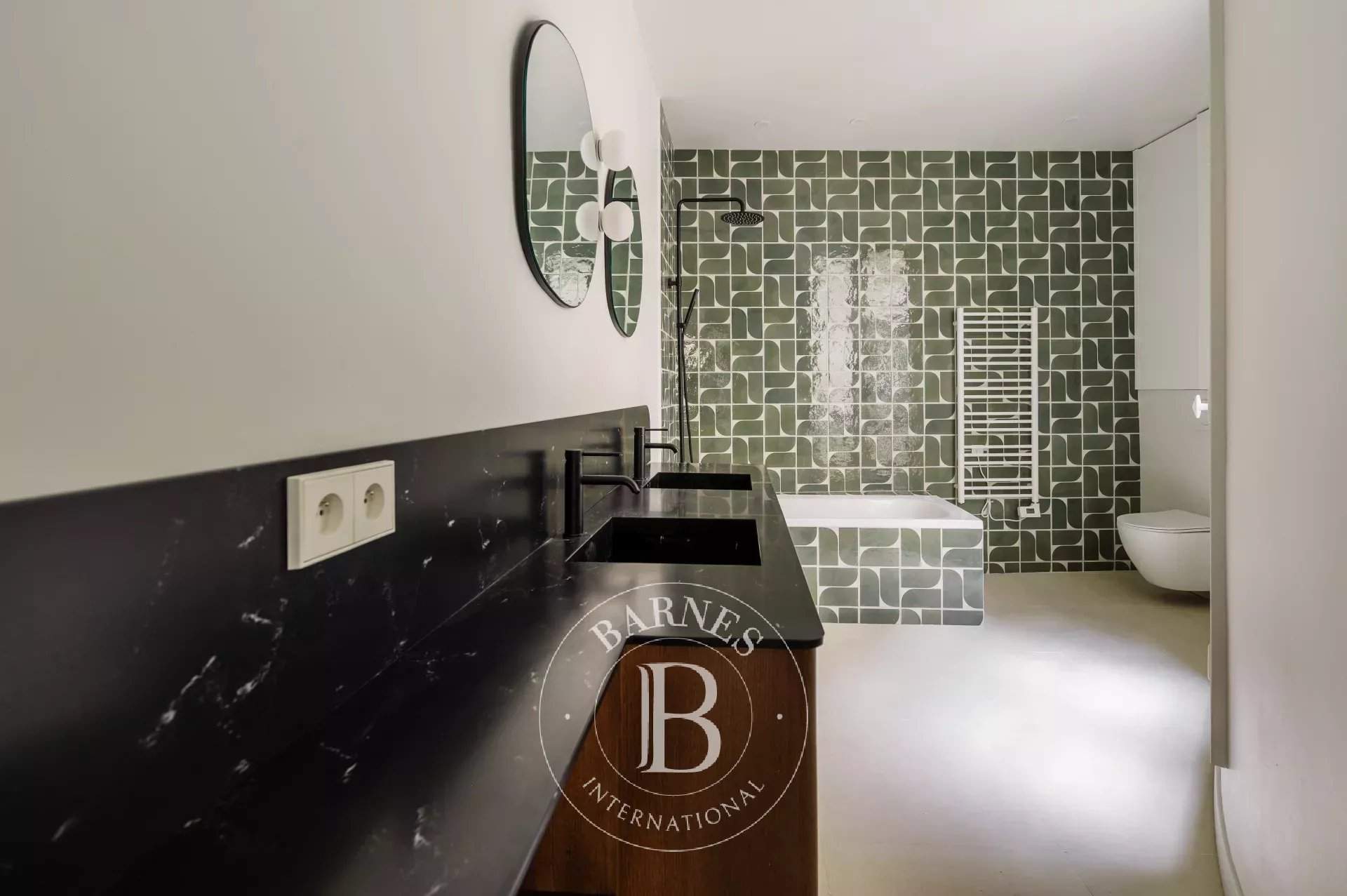 Paris  - Appartement 6 Pi&egrave;ces 4 Chambres - picture 14