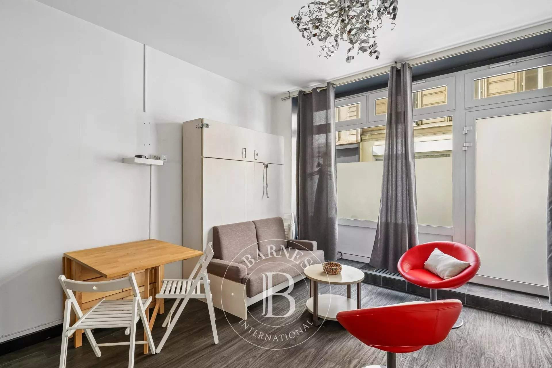 Paris  - Appartement 2 Pi&egrave;ces, 1 Chambre - picture 3