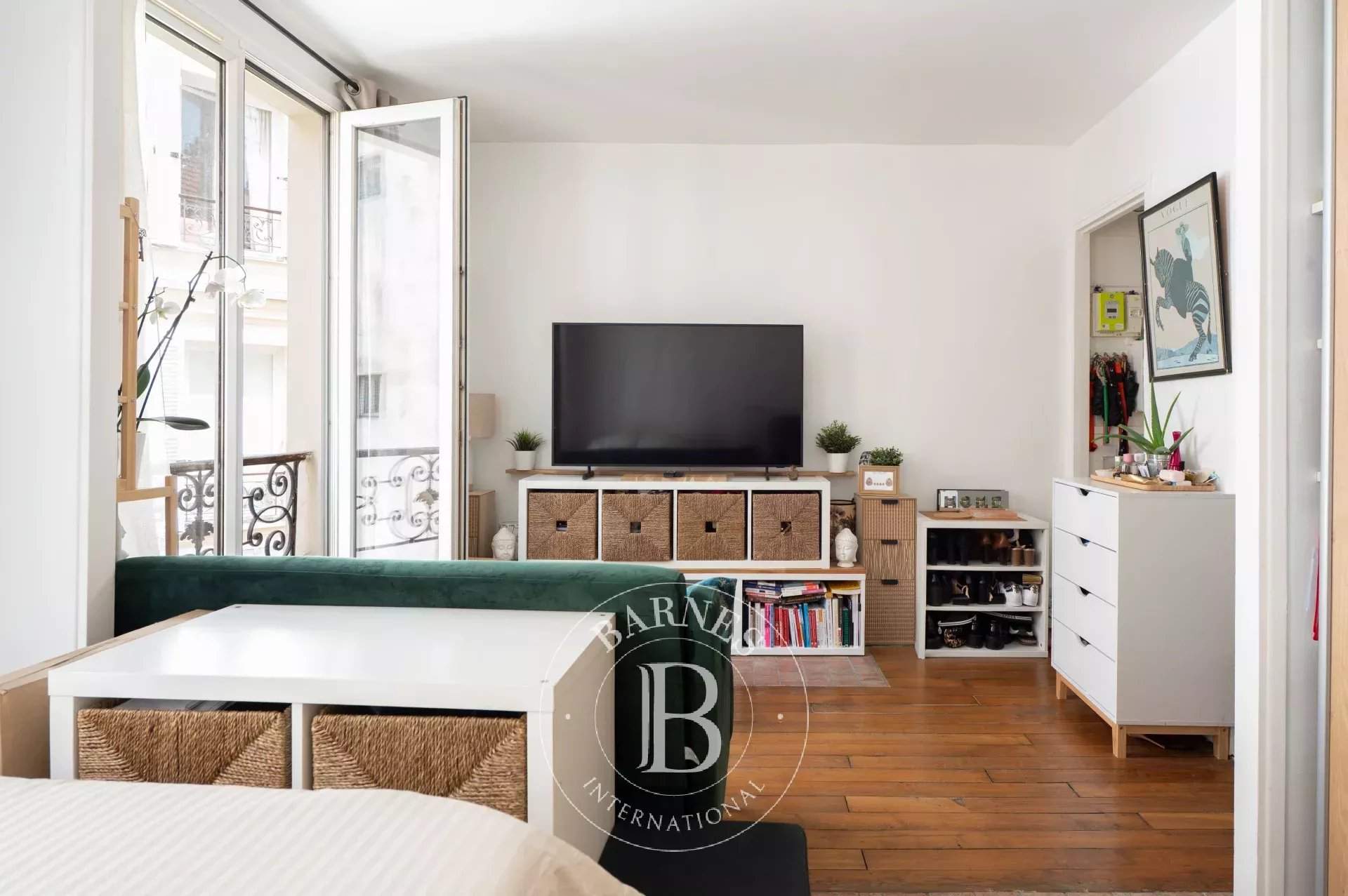 Paris  - Apartment  - picture 1