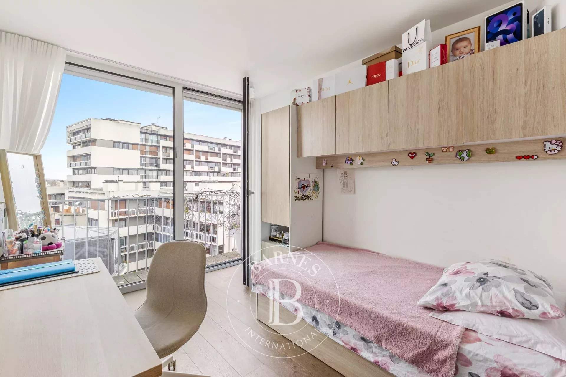 Paris  - Appartement 4 Pi&egrave;ces 3 Chambres - picture 8