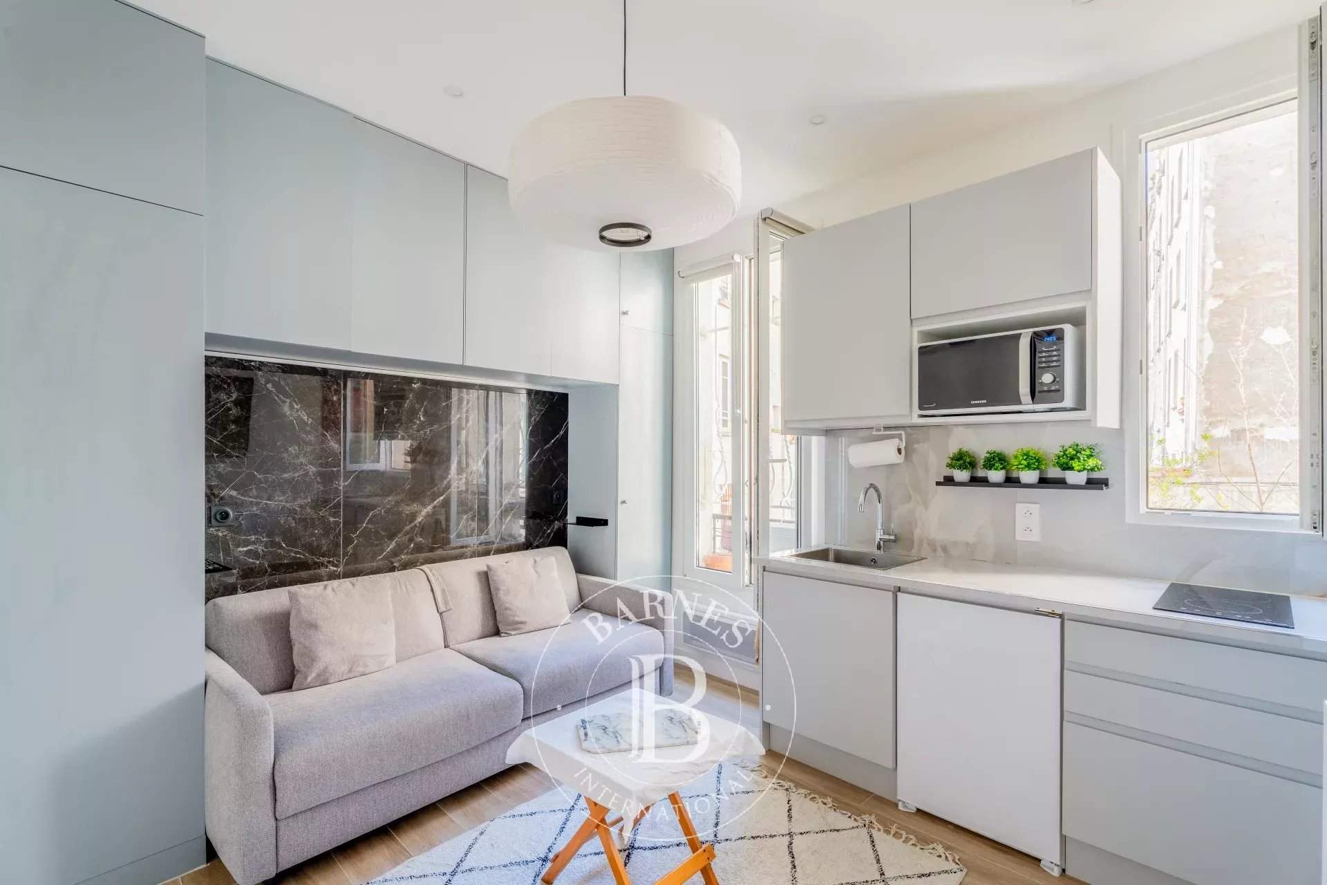 Paris  - Apartment  - picture 1