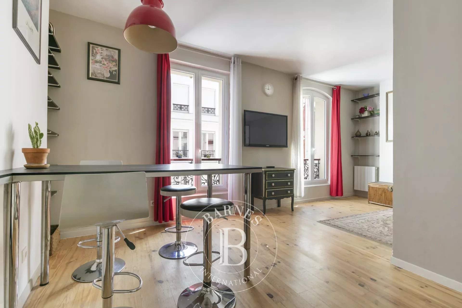 Paris  - Apartment  - picture 2
