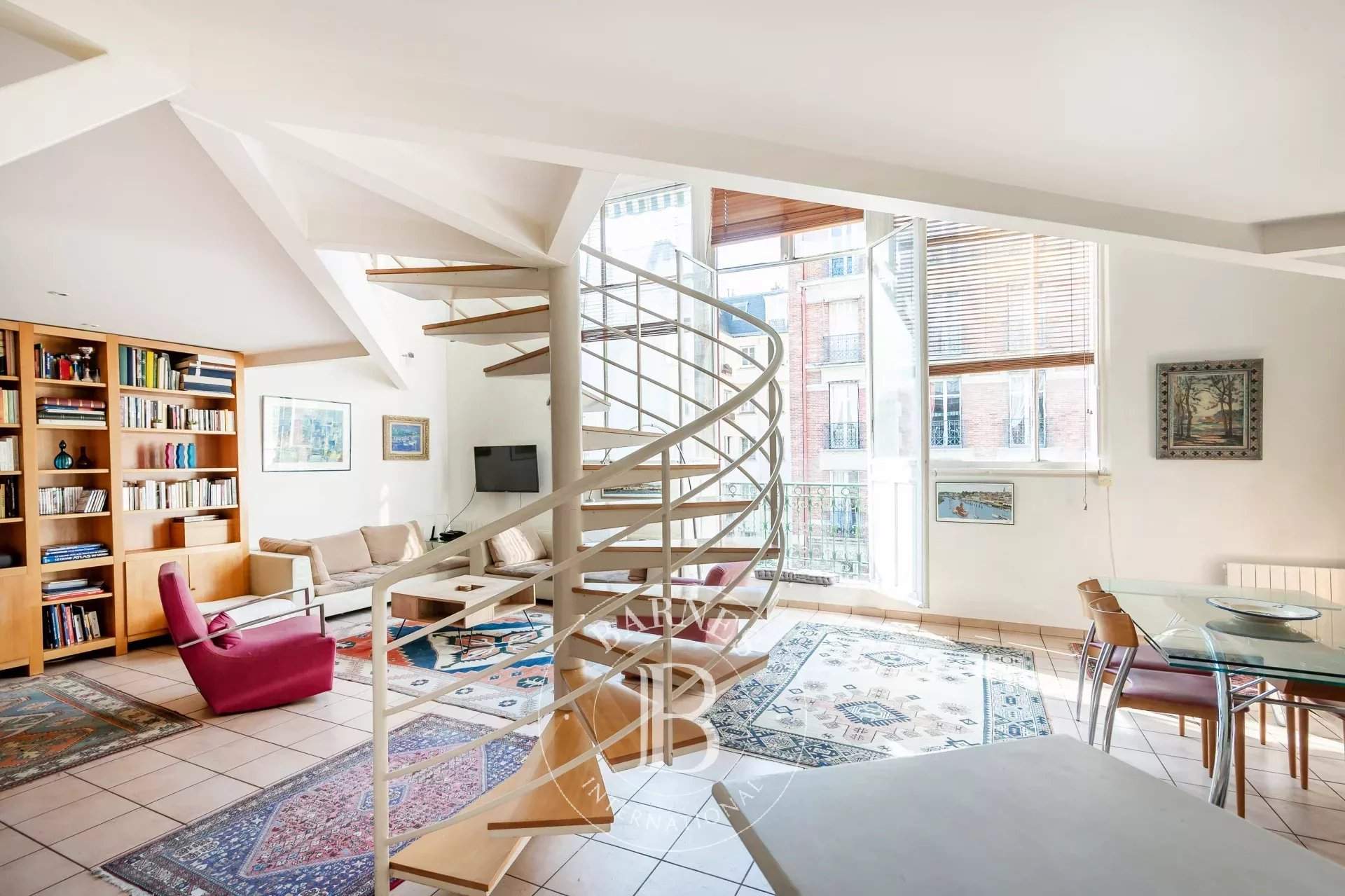 Paris  - Apartment 3 Bedrooms - picture 8
