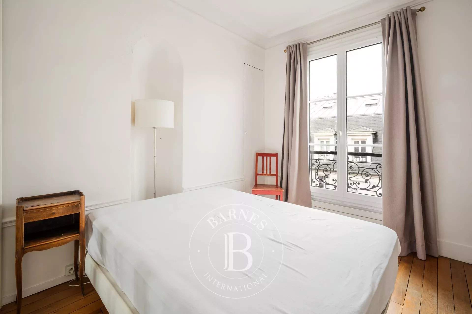 Paris  - Apartment 1 Bedroom - picture 2