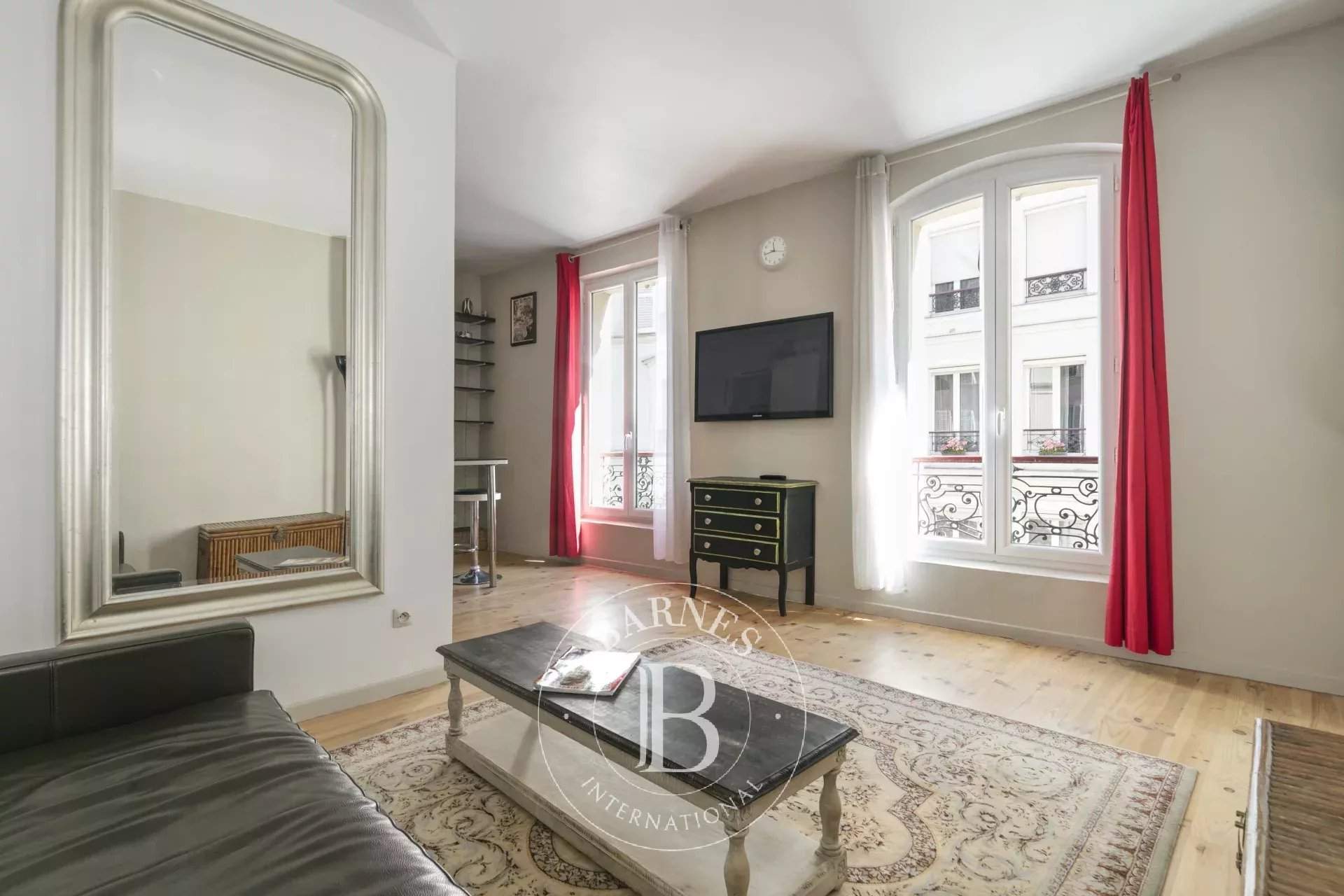 Paris  - Apartment  - picture 1